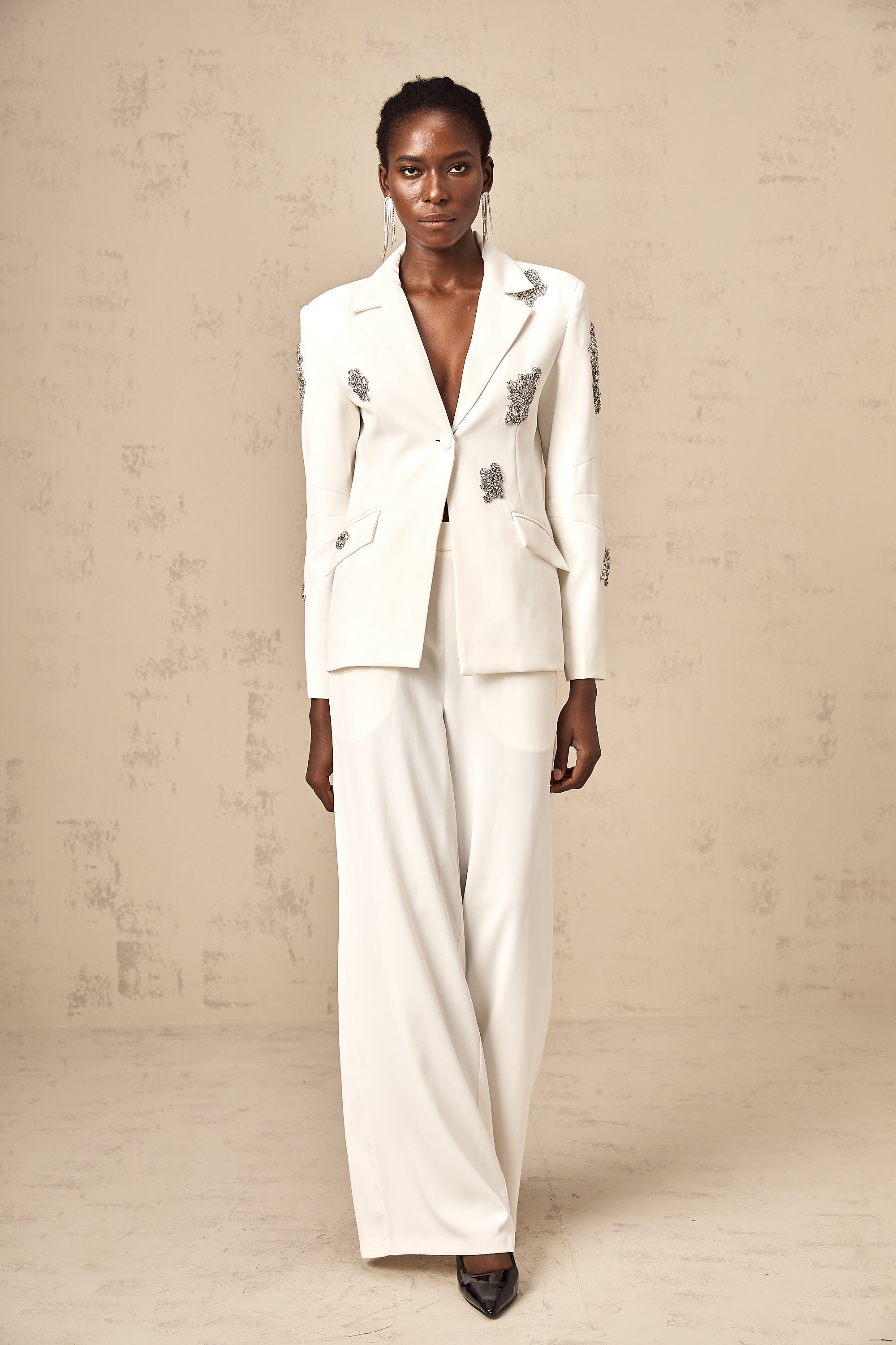 Edvige white crystal-embellished blazer & trousers matching set