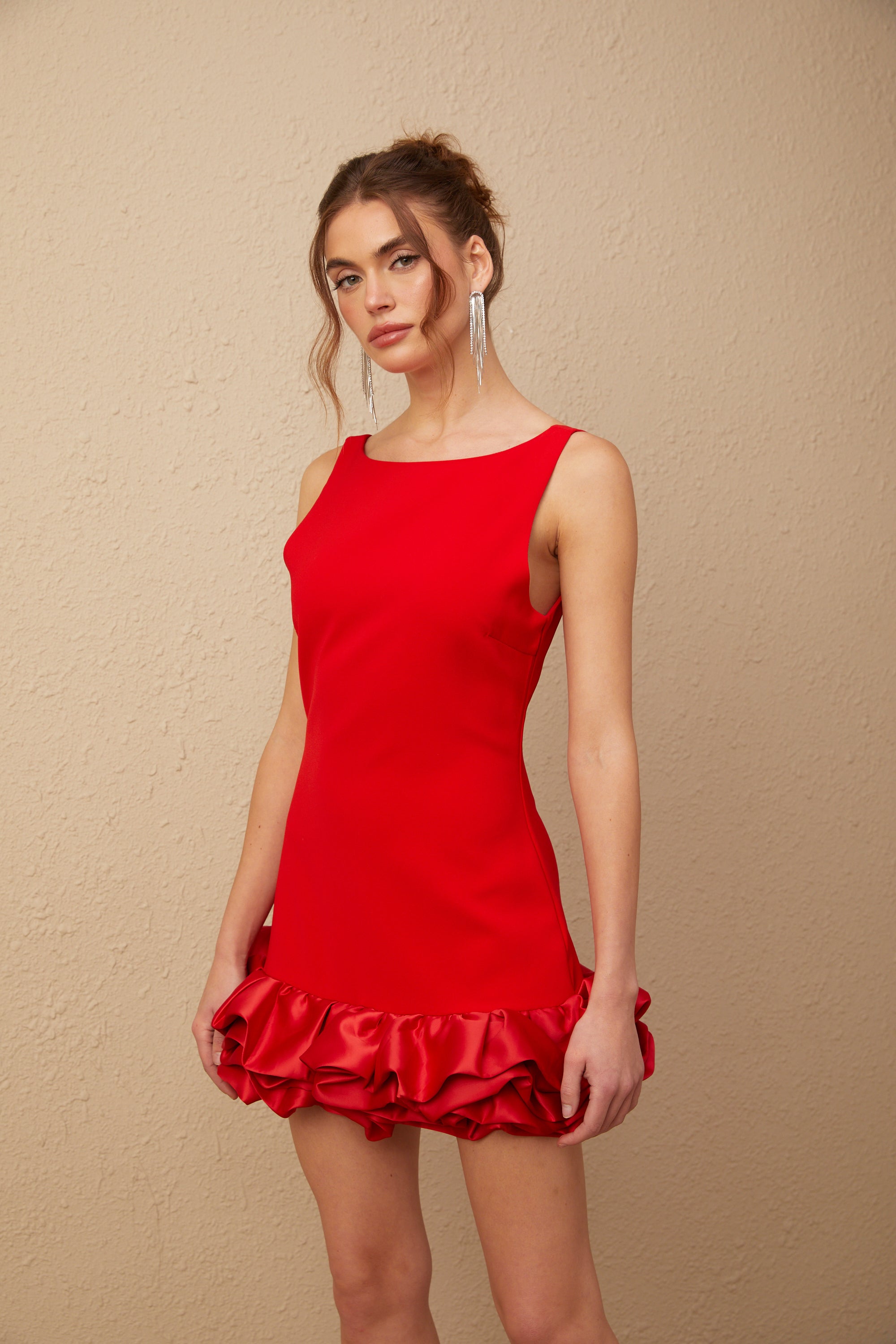 Charlène red ruffled sleeveless mini dress