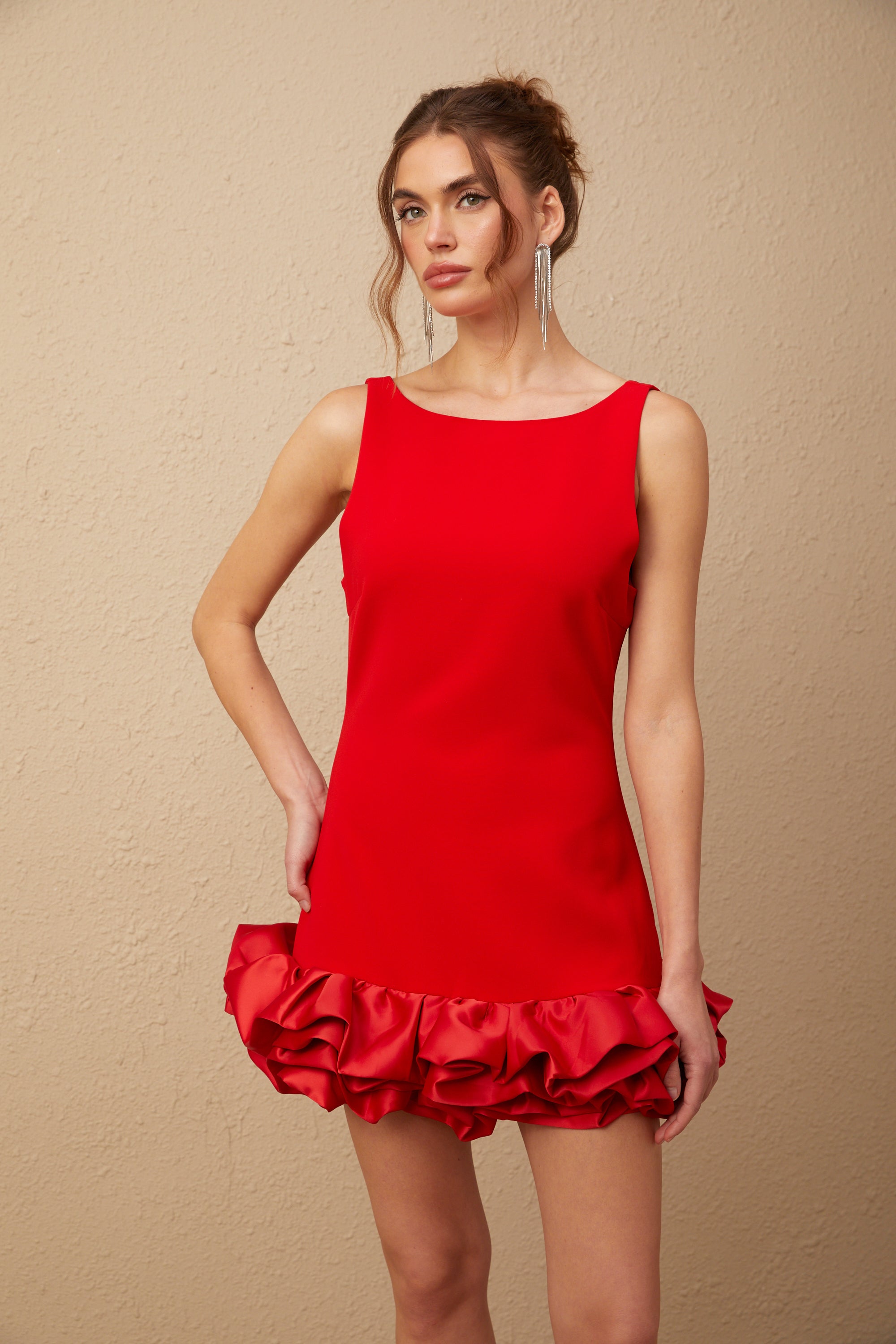 Charlène red ruffled sleeveless mini dress