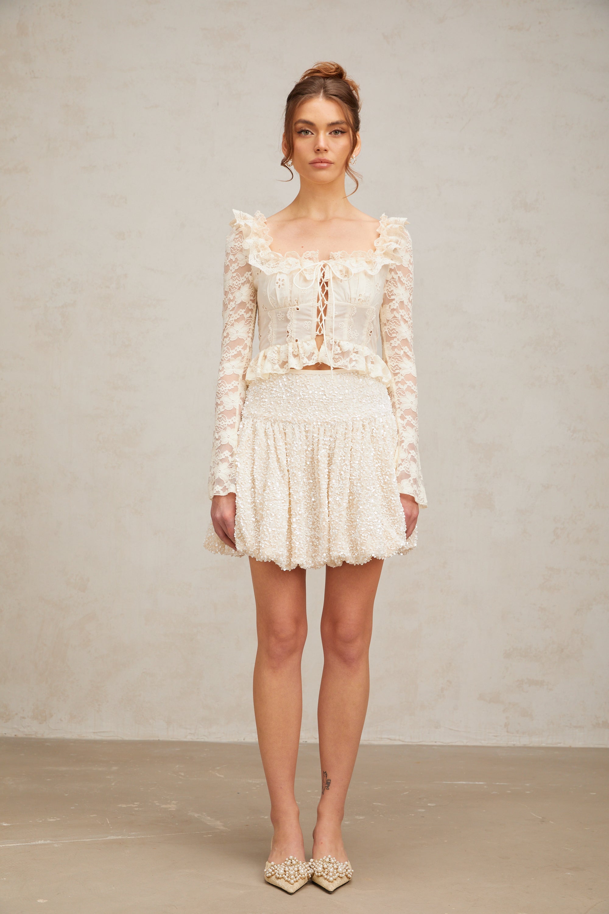 Eugénie off-white floral-lace ruffled blouse