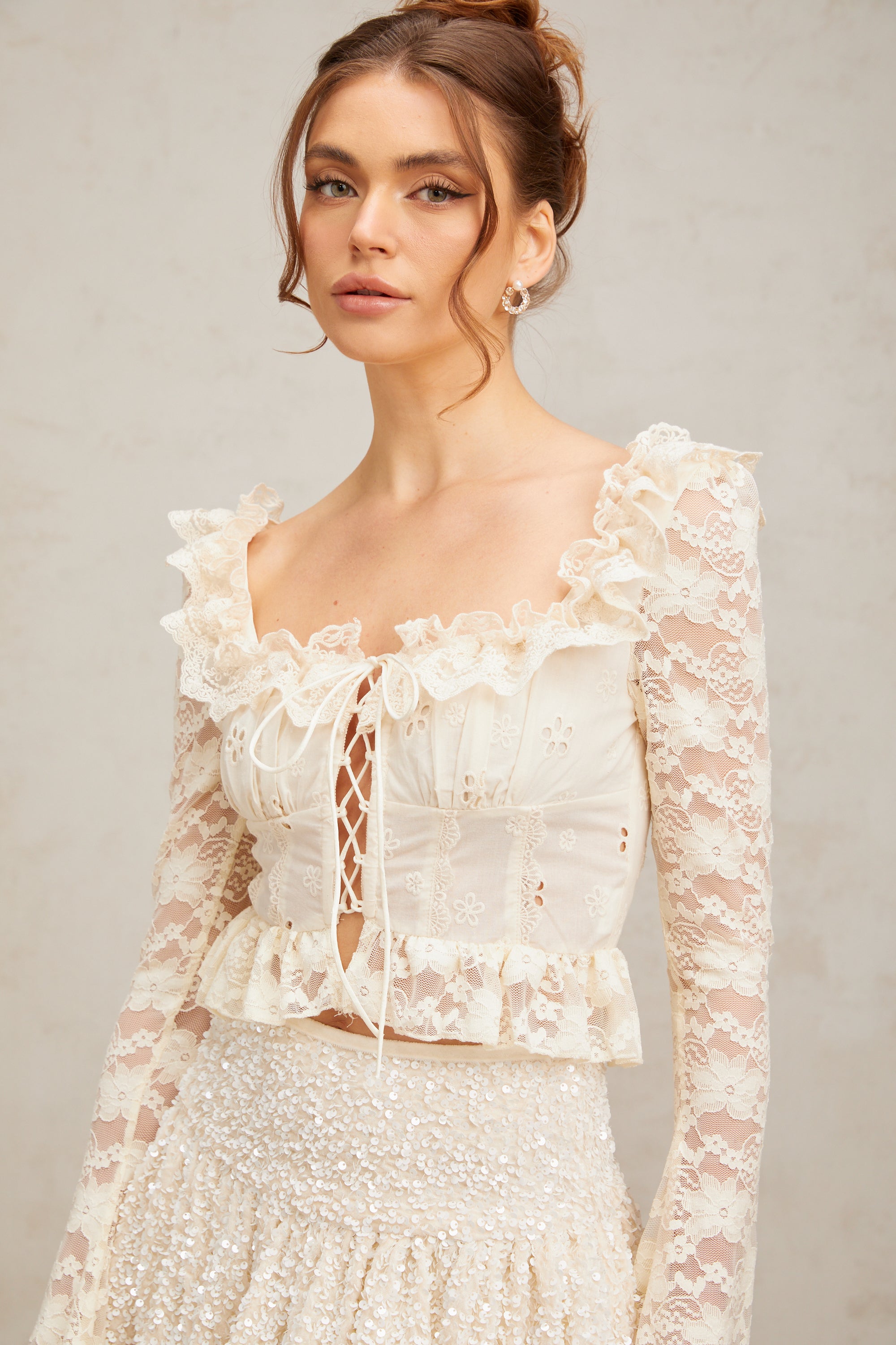 Eugénie off-white floral-lace ruffled blouse