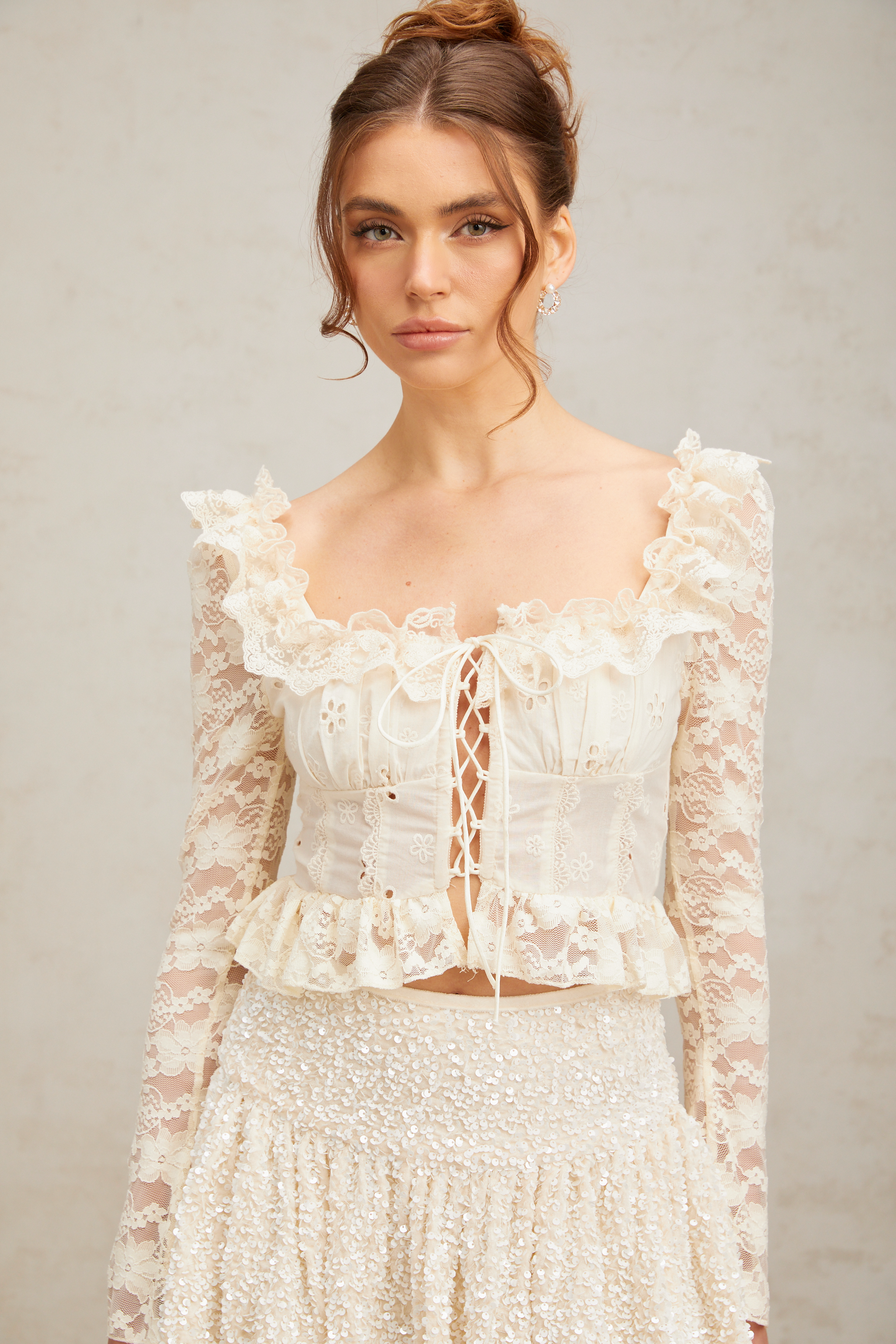 Eugénie off-white floral-lace ruffled blouse