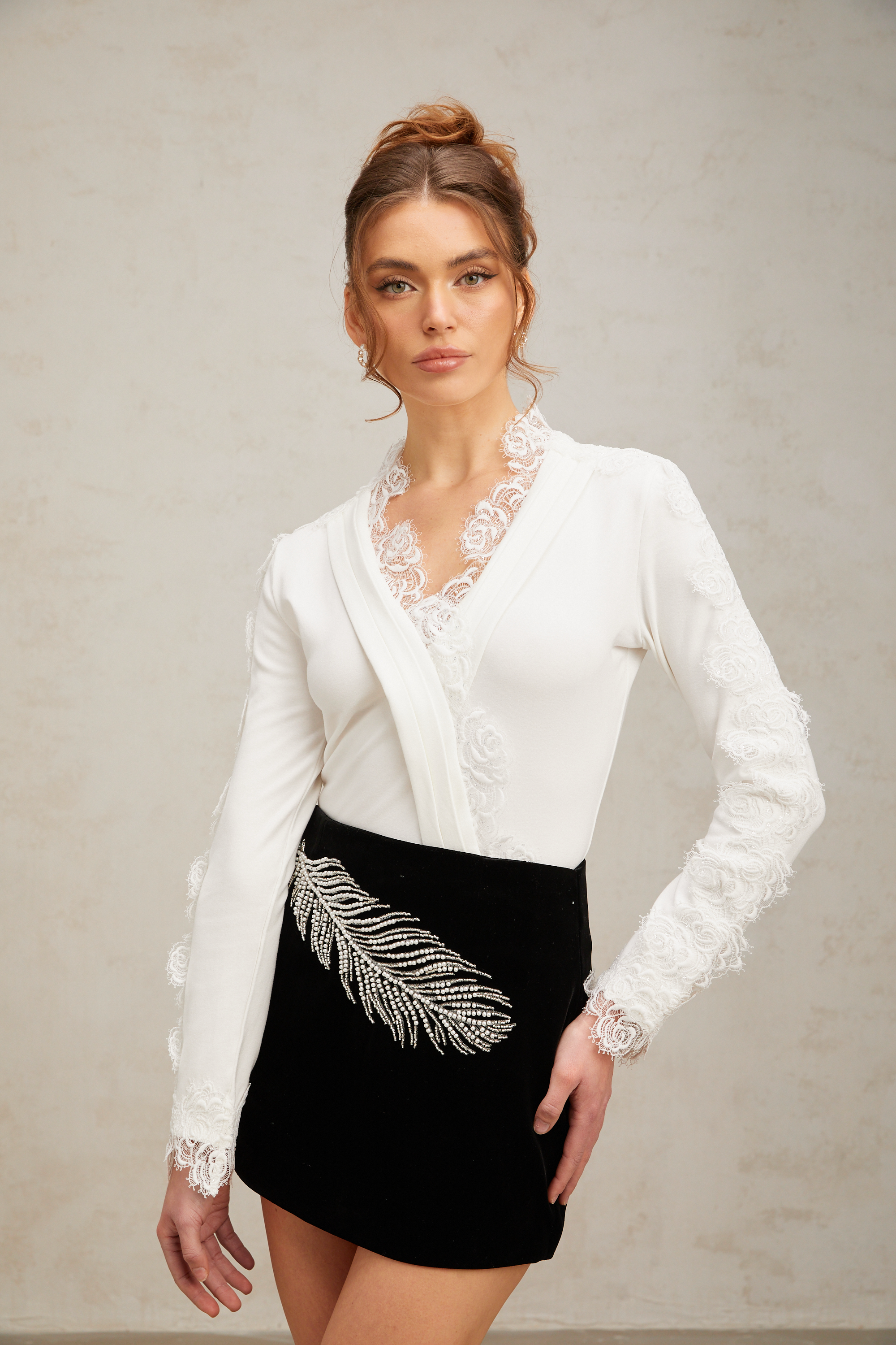 Vittoria floral-embroidered lace-trim blouse