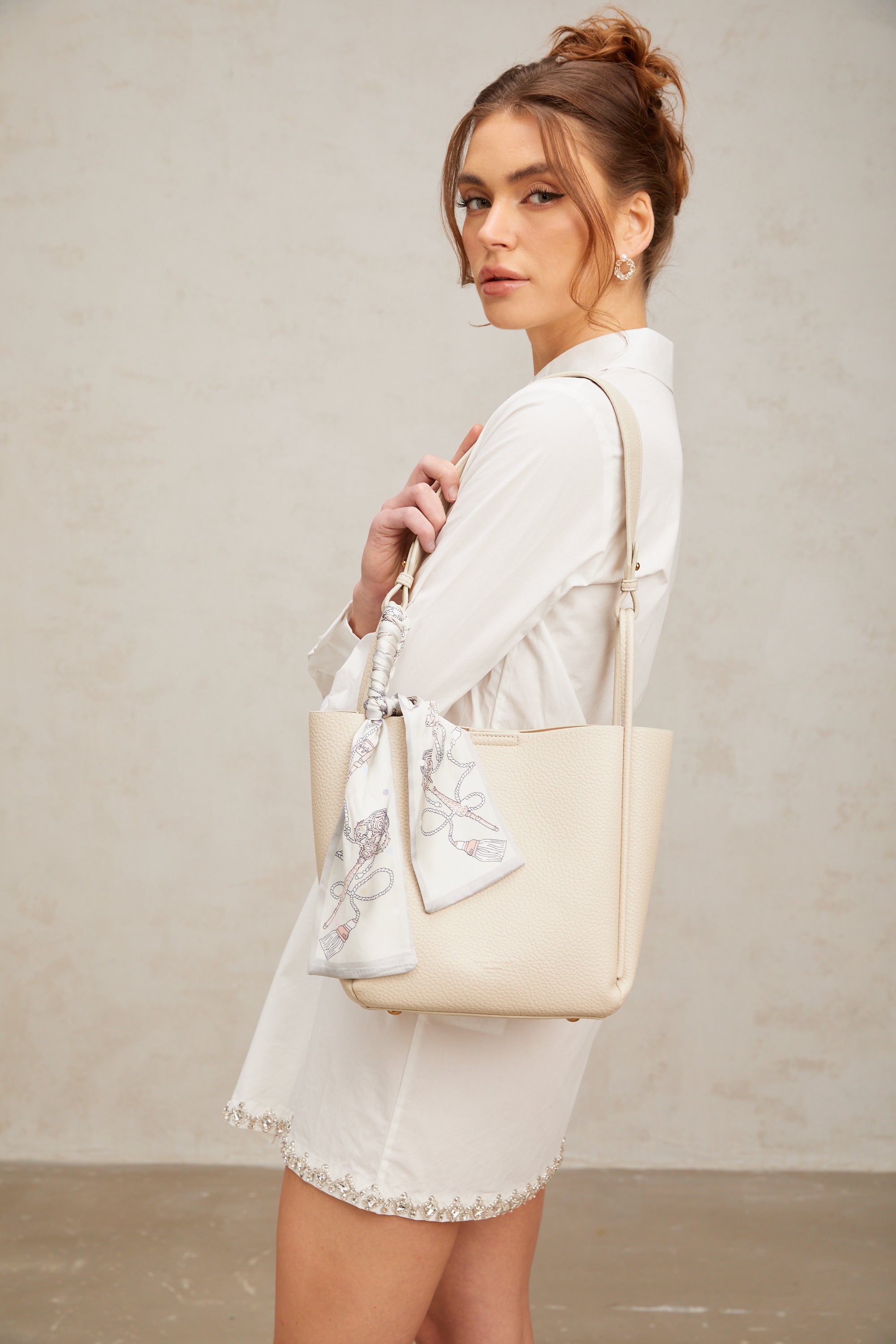 Zahra white scarf-detail tote bag