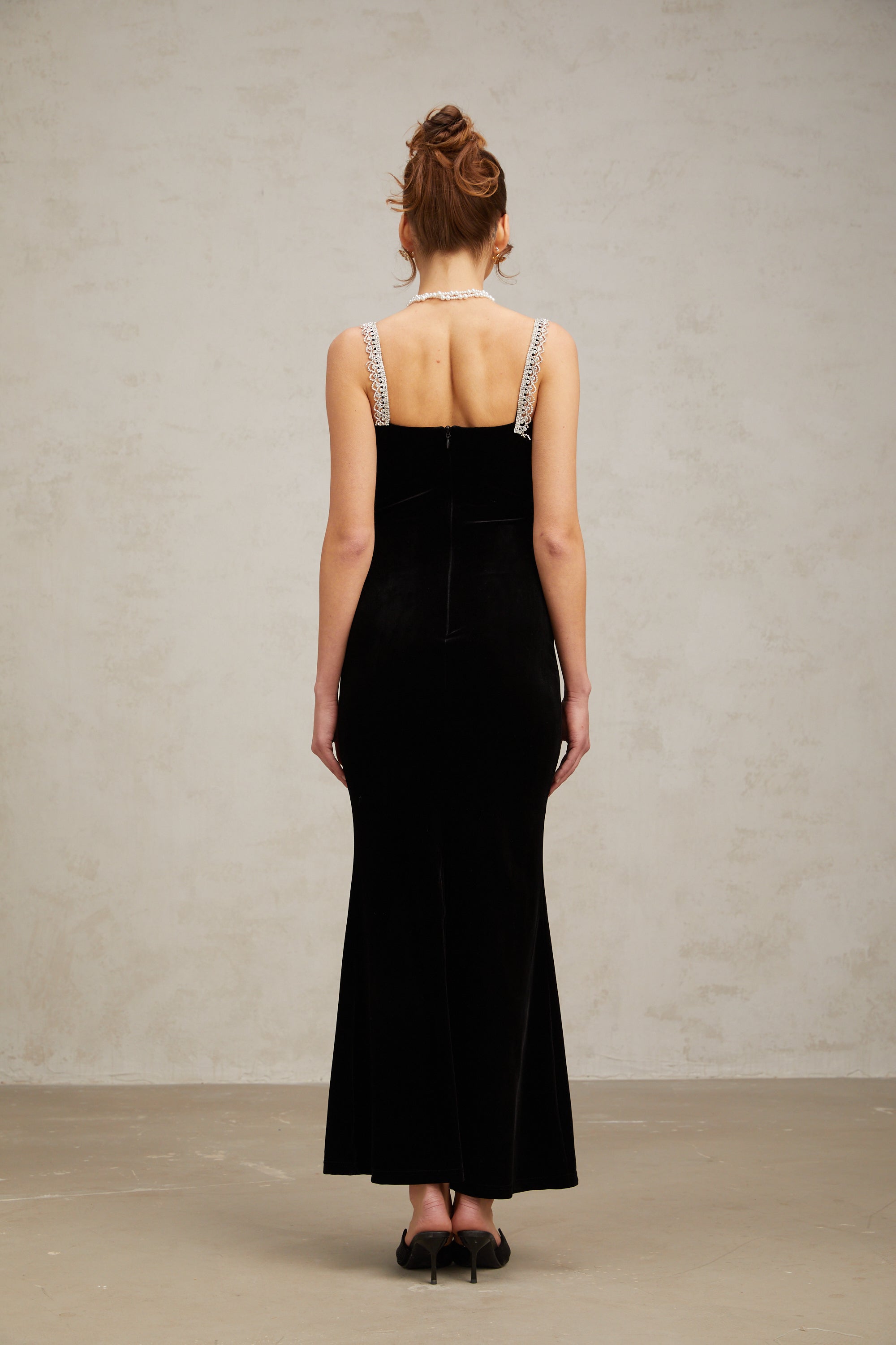 Vérane black fitted velvet maxi dress