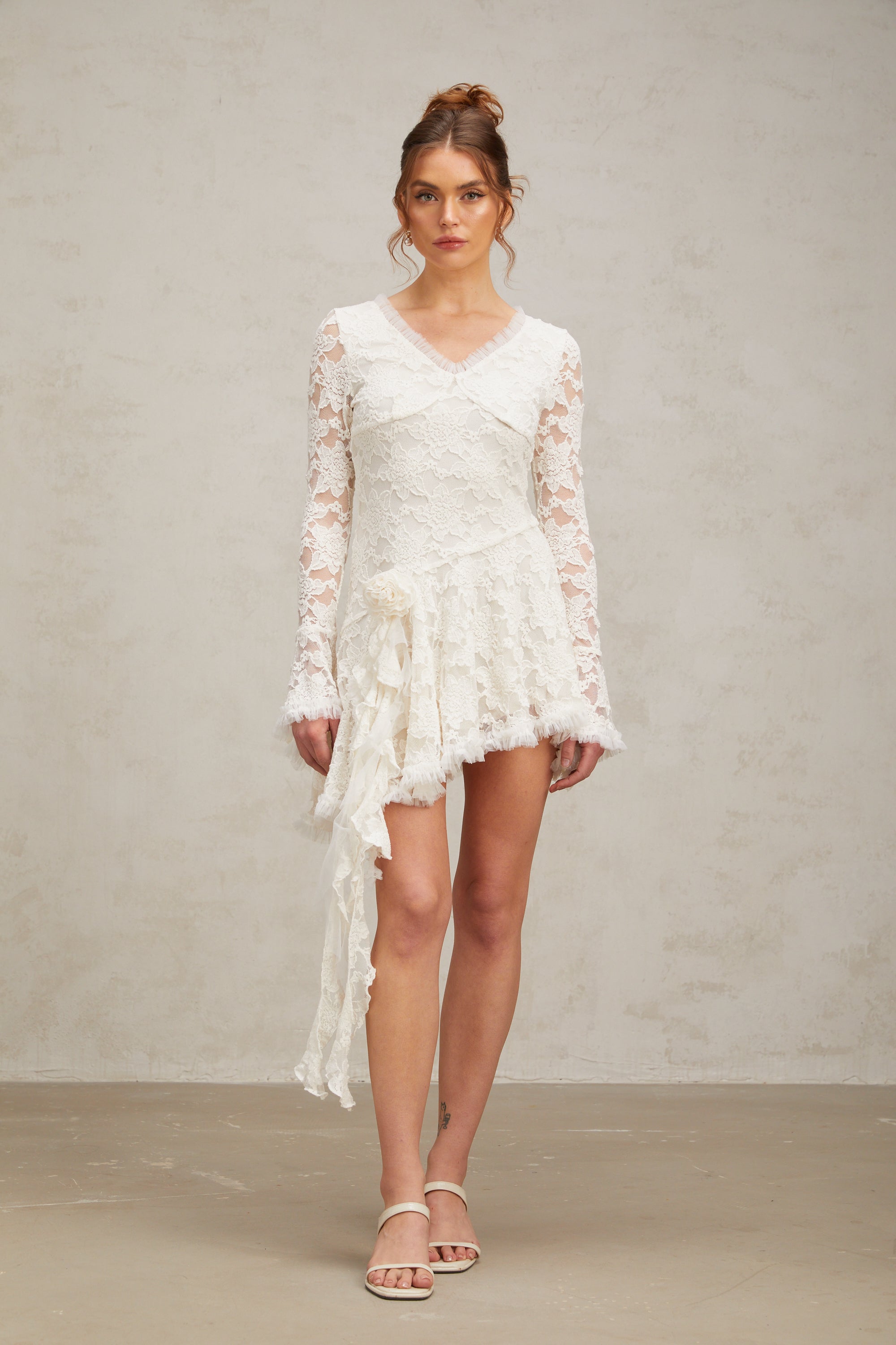 Cynthia white asymmetric floral-embroidered lace mini dress