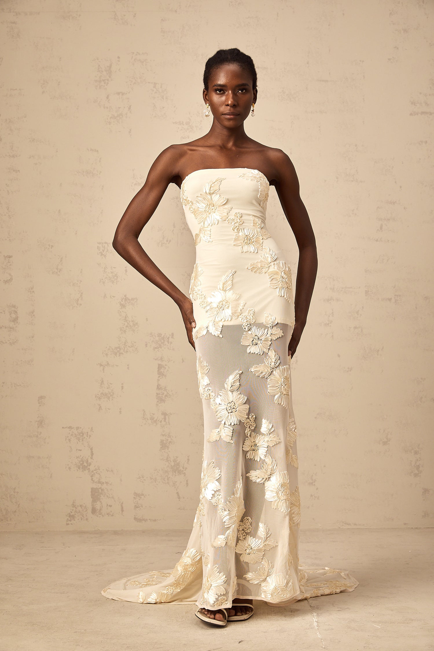 Daniela™ | Elegant Off-Shoulder Maxi - By Mezory-London main image 0