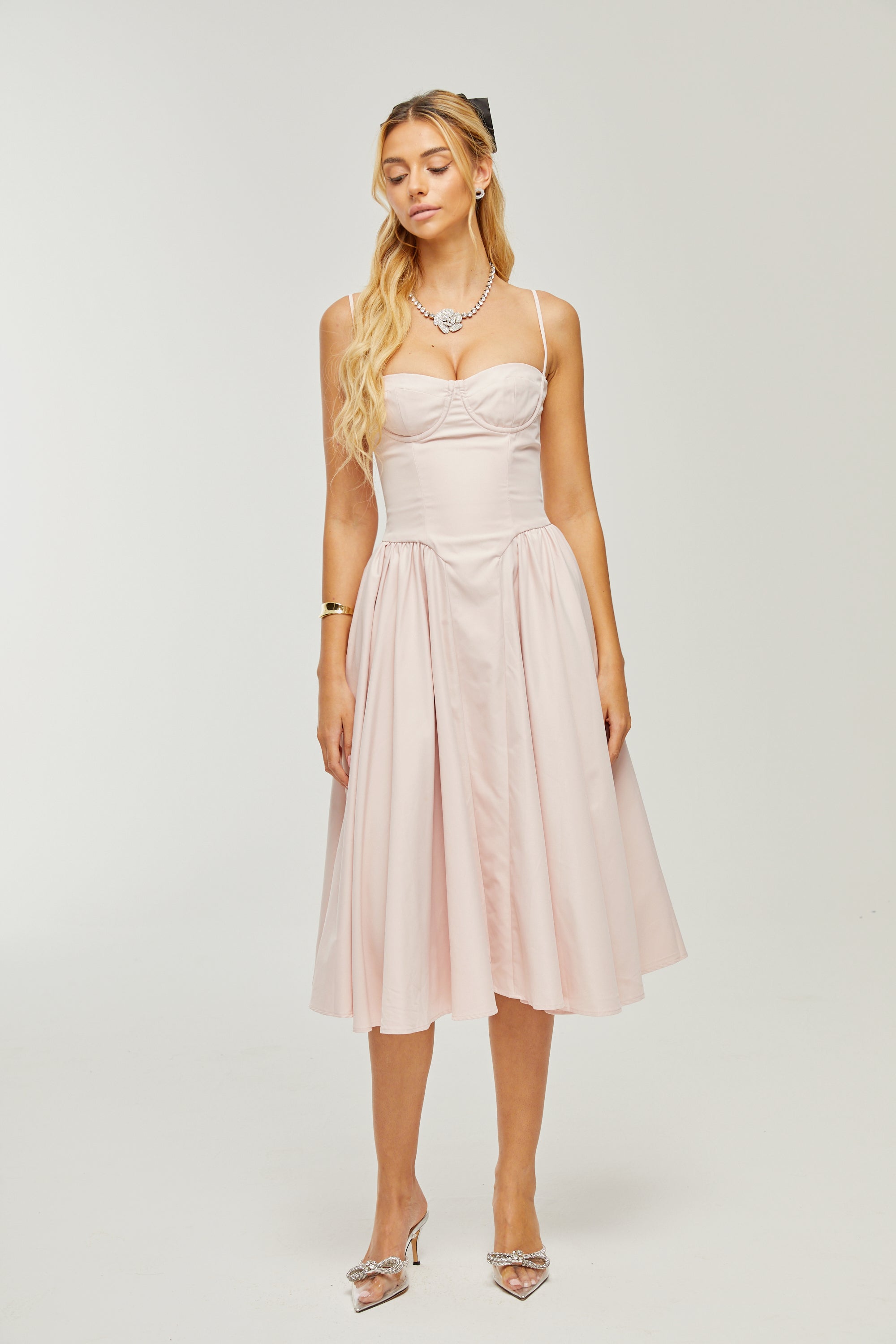 Soleil – Rosa plissiertes Korsett-Midikleid