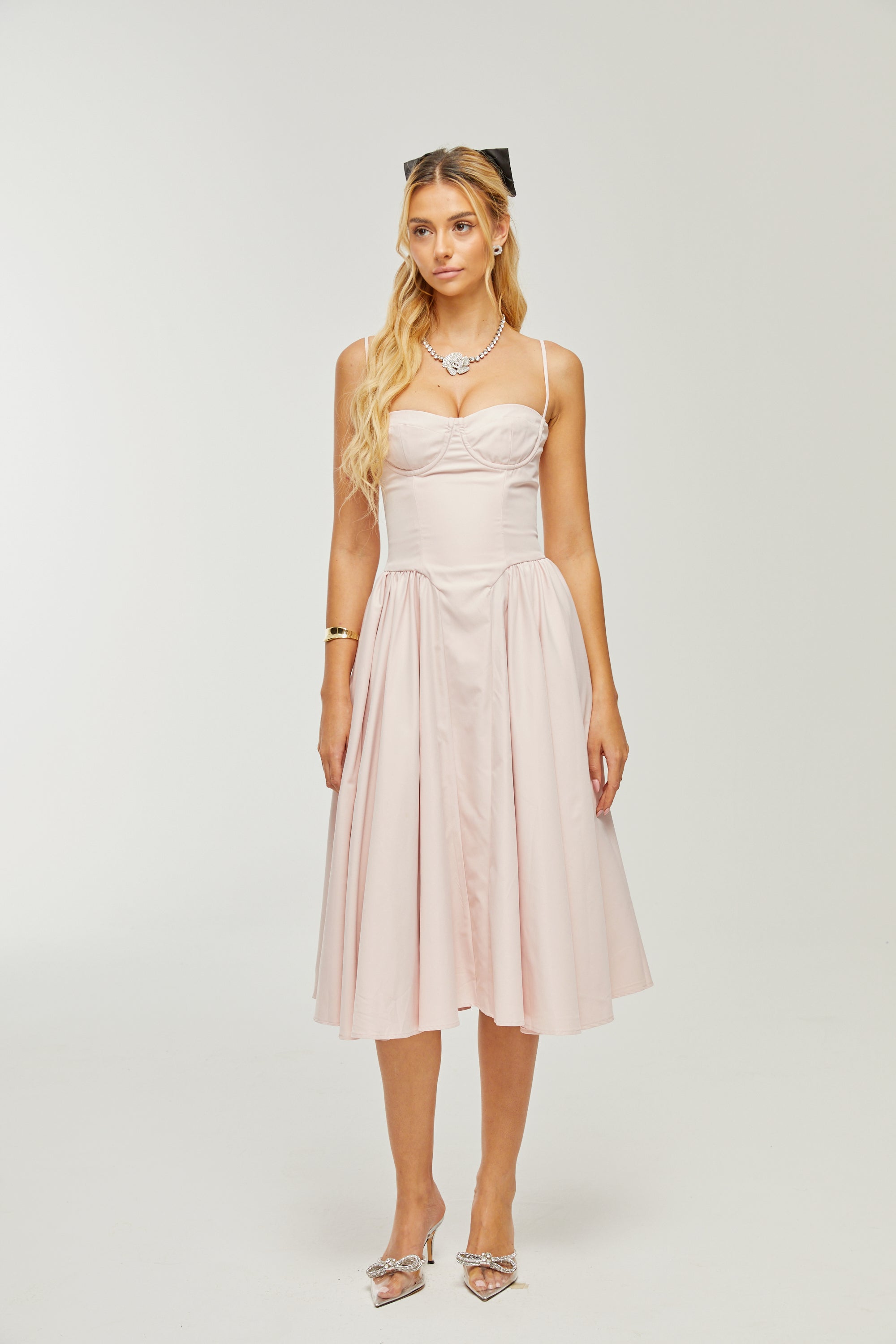 Soleil – Rosa plissiertes Korsett-Midikleid