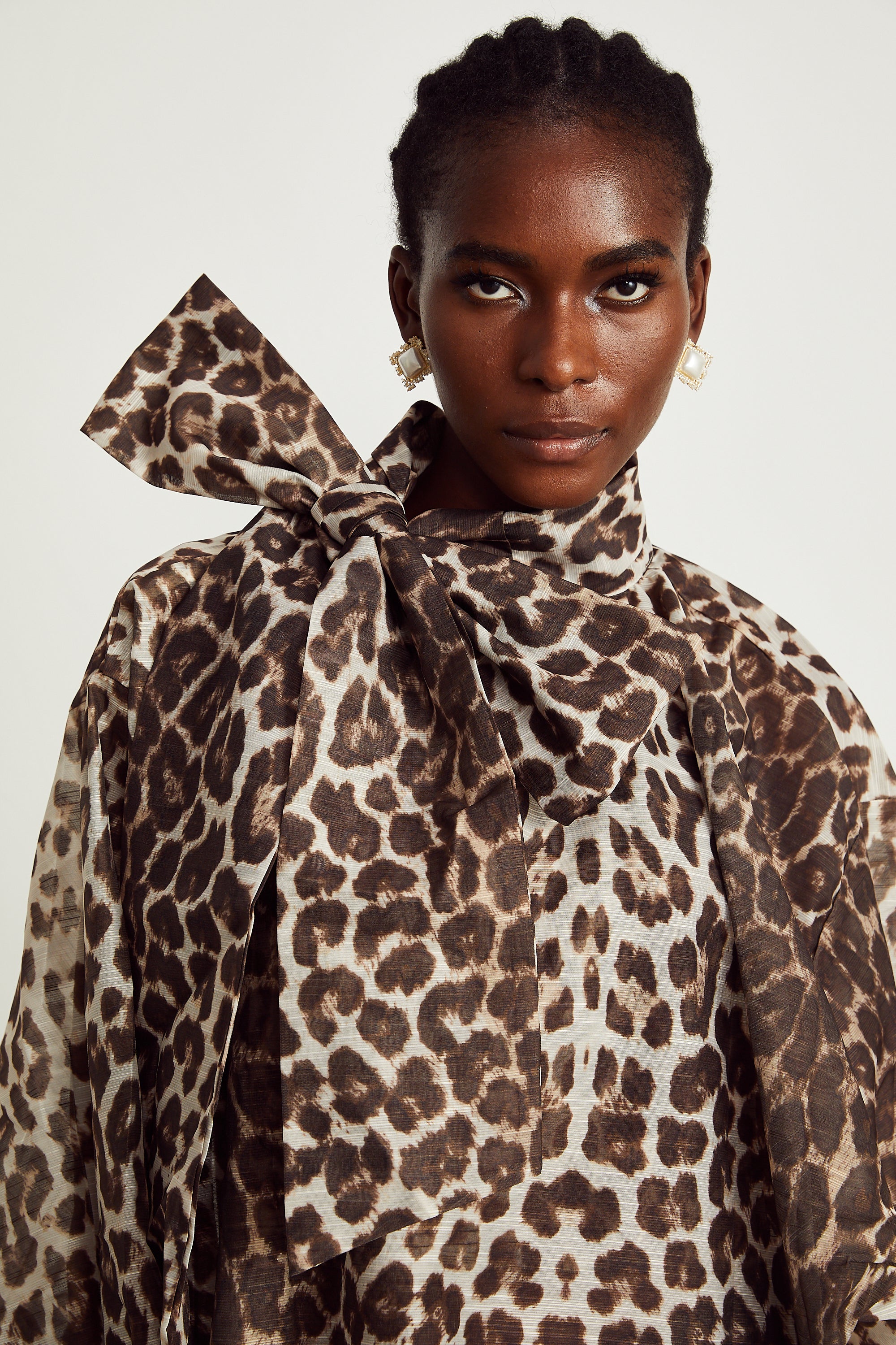 Belle leopard-print oversize-sleeved blouse