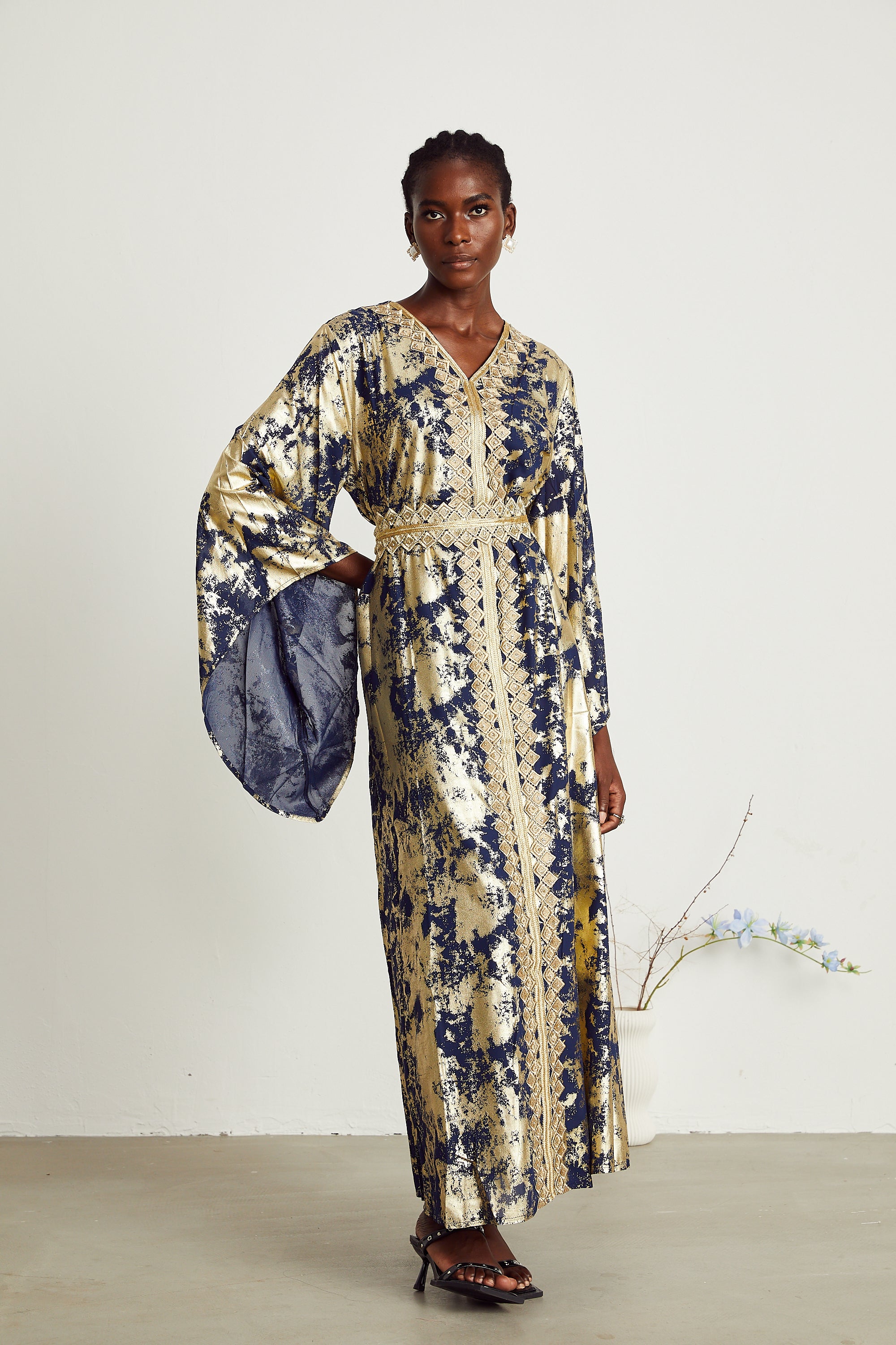 Stéphanie guipure-lace gilded maxi dress