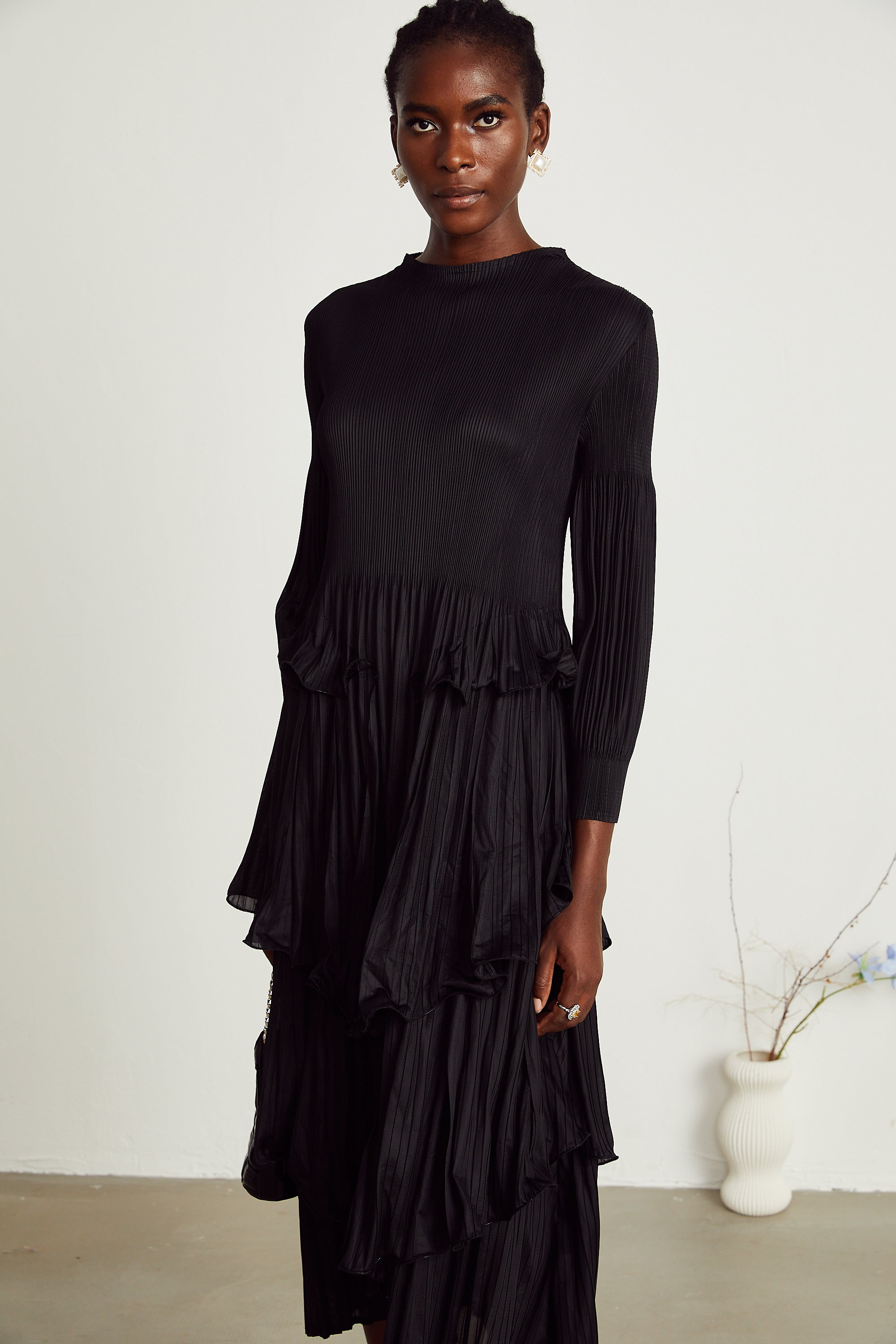 Brianna black tiered pleated midi dress