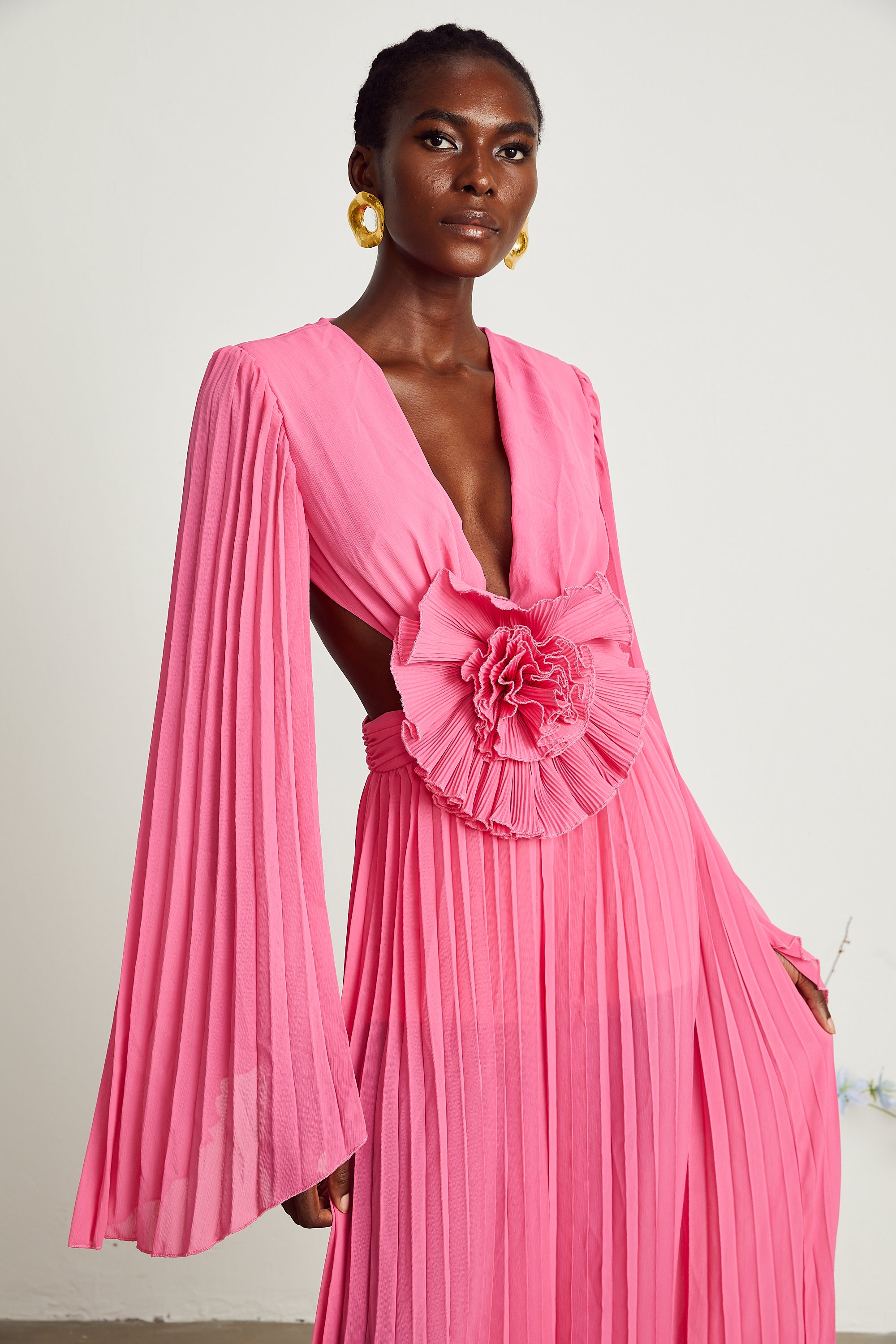 Léa pink faux-flower pleated maxi dress