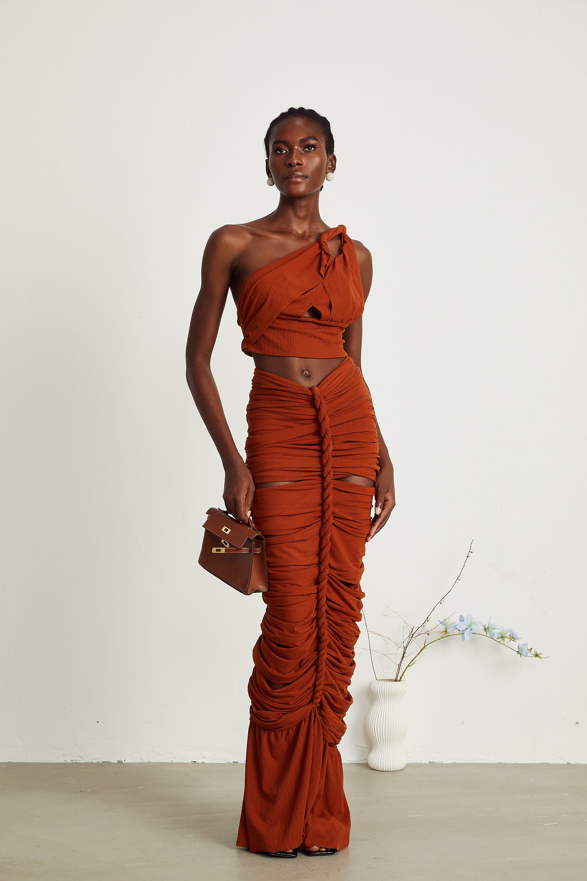 Célestine brown twisted cut-out top & skirt matching set