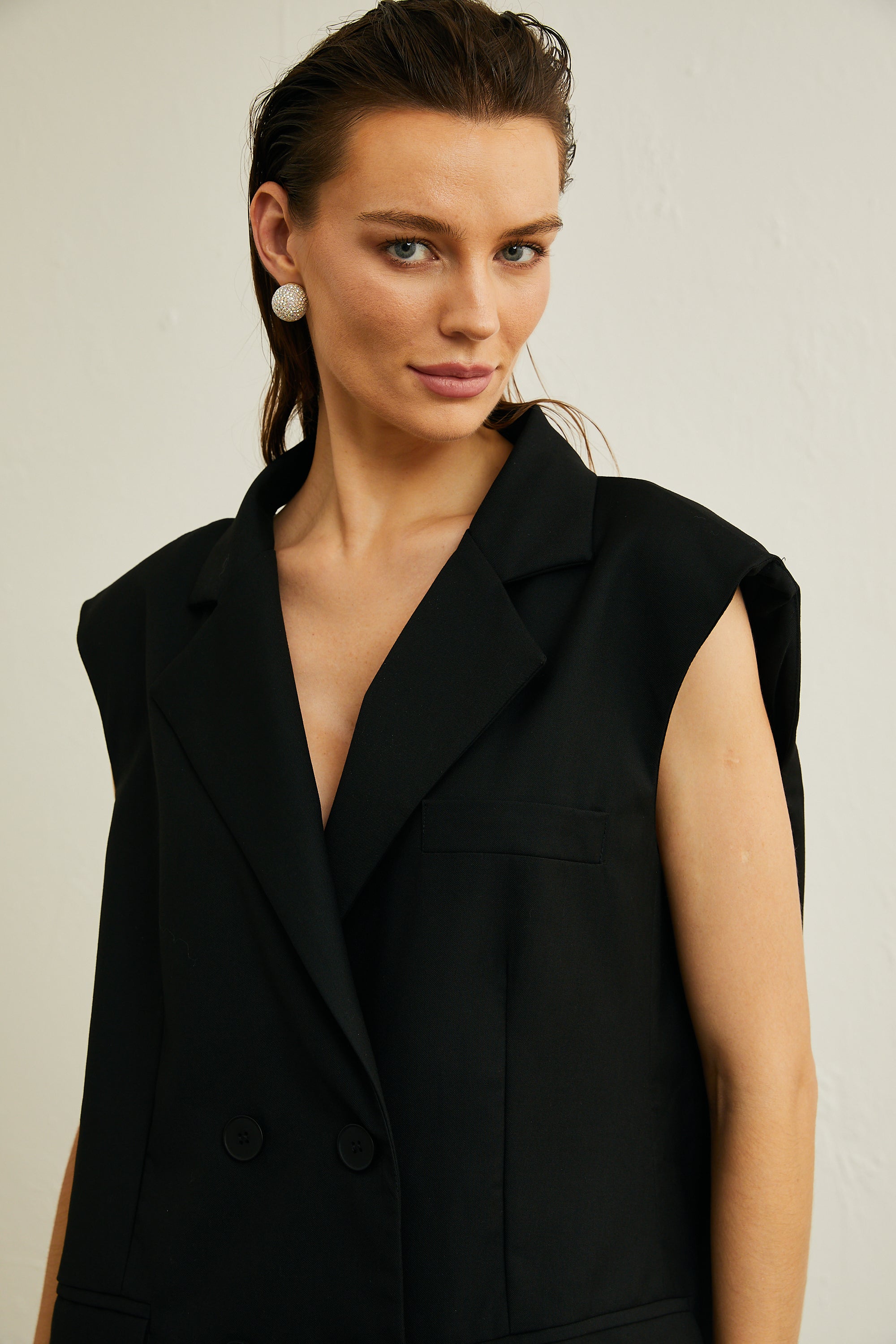 Irina bow-detail sleeveless blazer dress