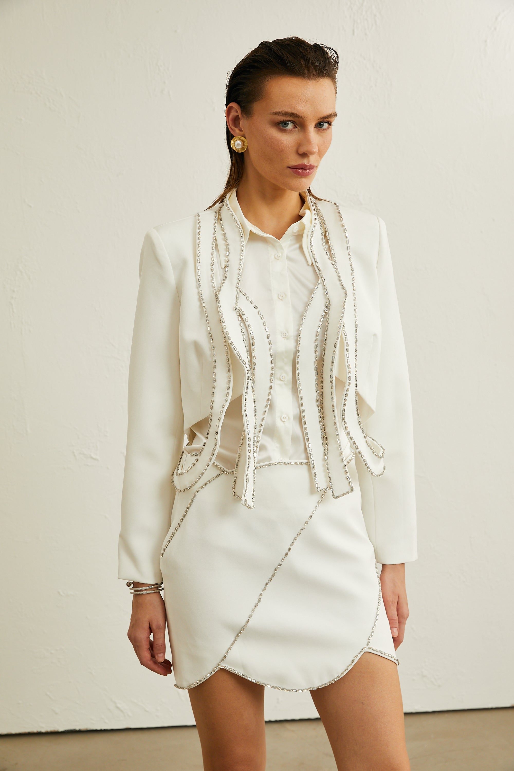 Ève crystal-embellished jacket & skirt matching set in White