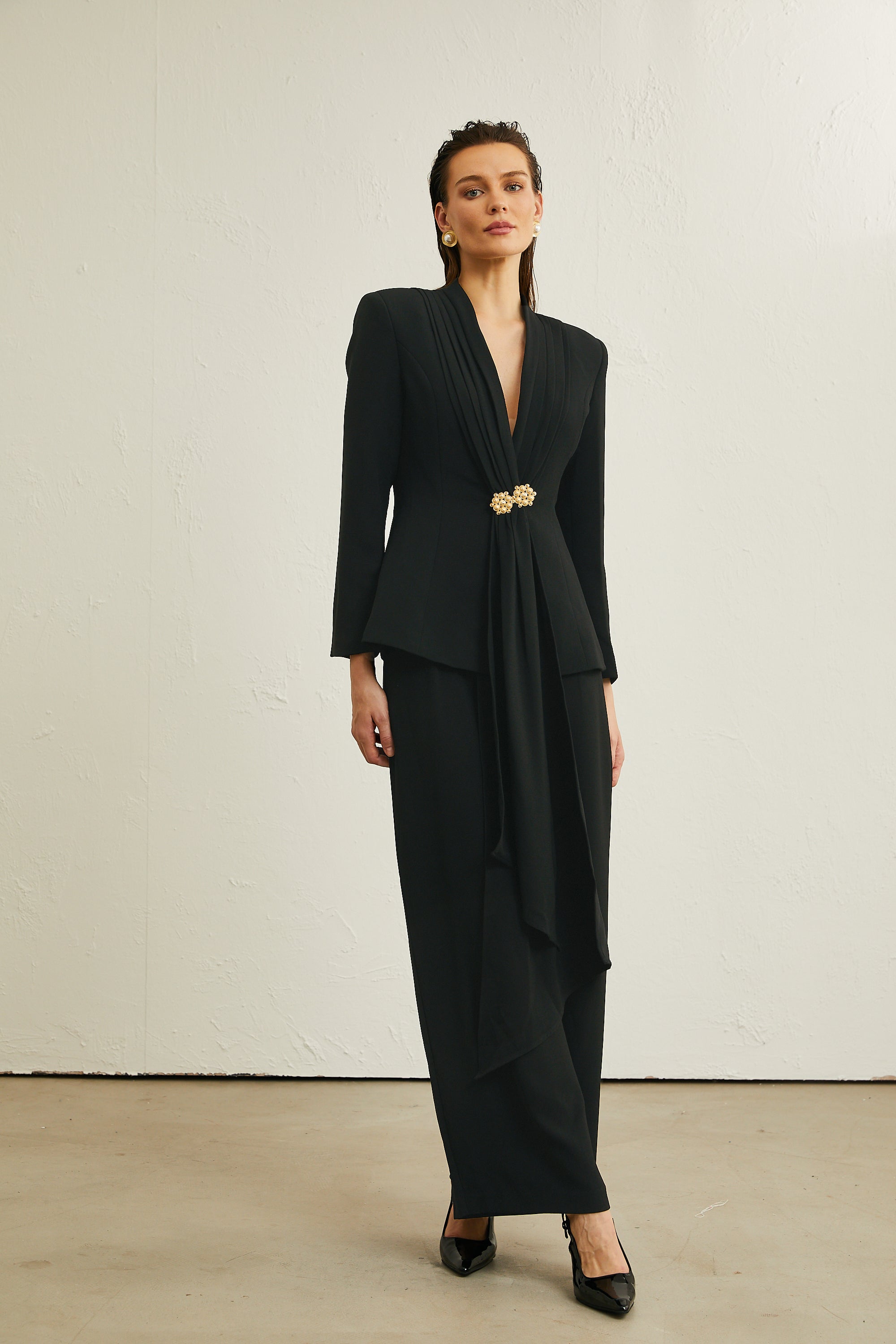 Suzanne black pleated jacket & trousers matching set