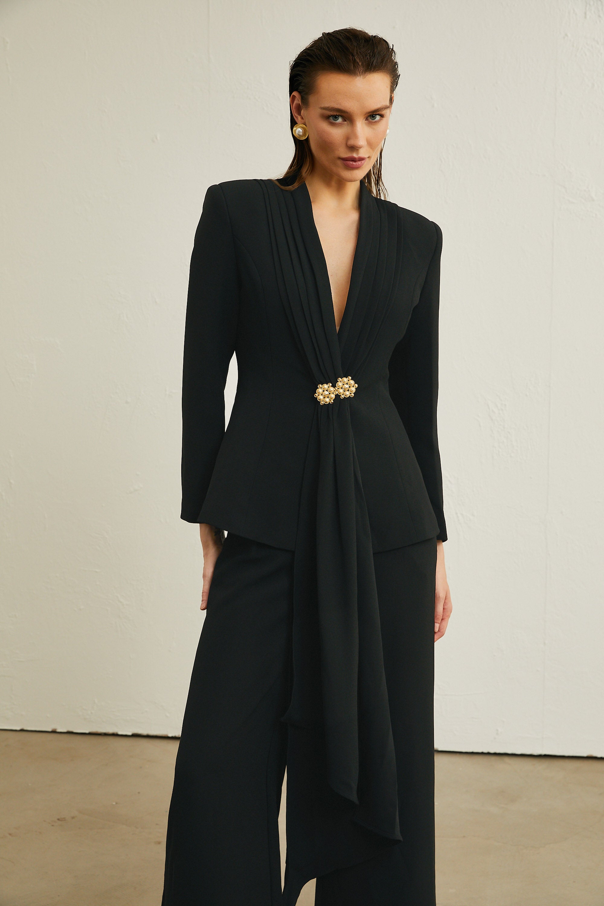 Suzanne black pleated jacket & trousers matching set