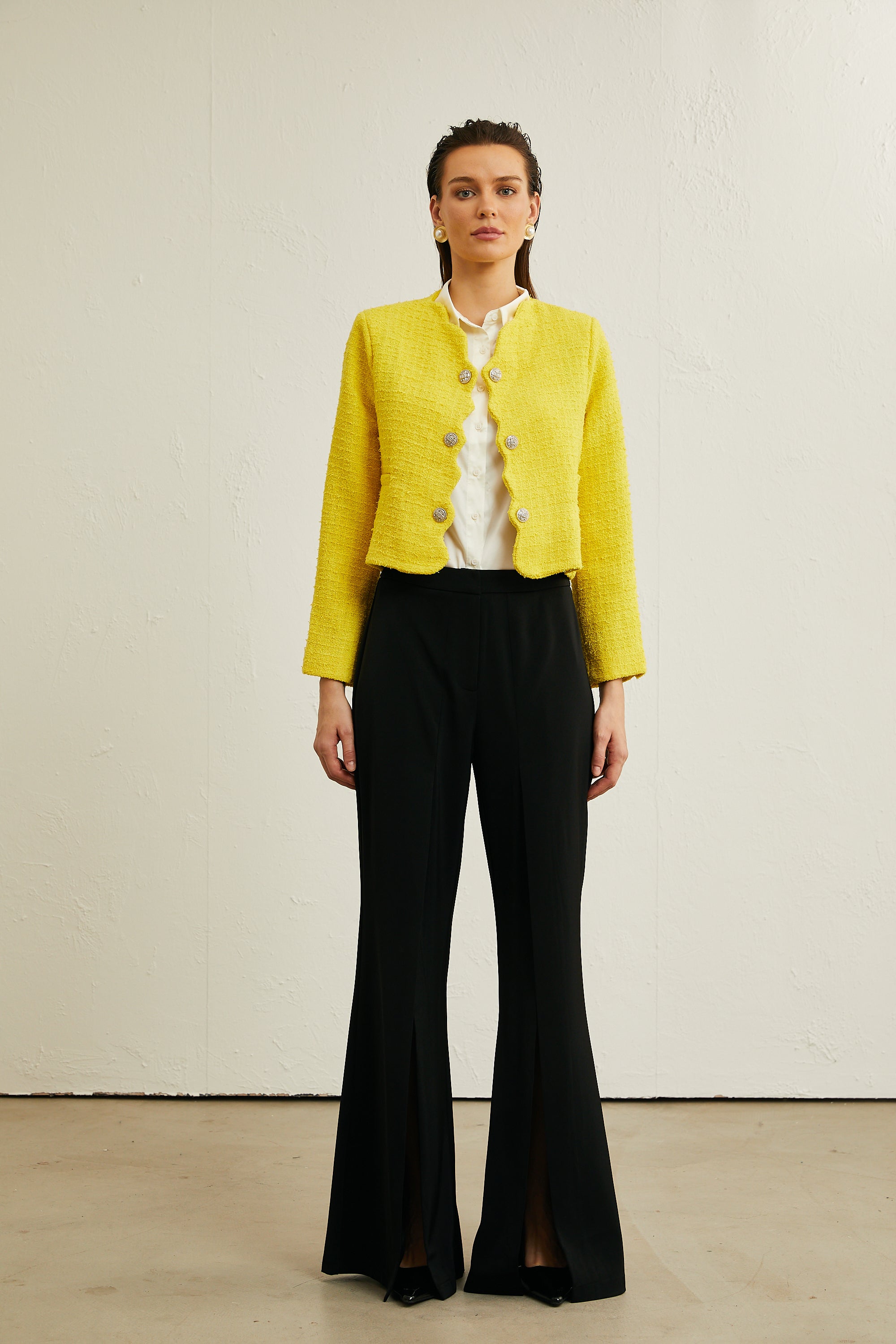 Ulrike yellow scallop-trim jacket