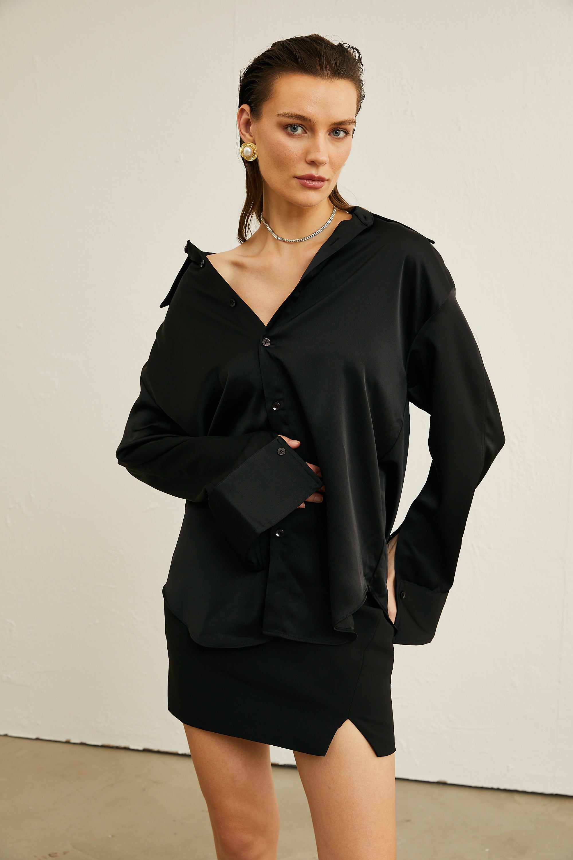 Coralie lace-panelling satin shirt