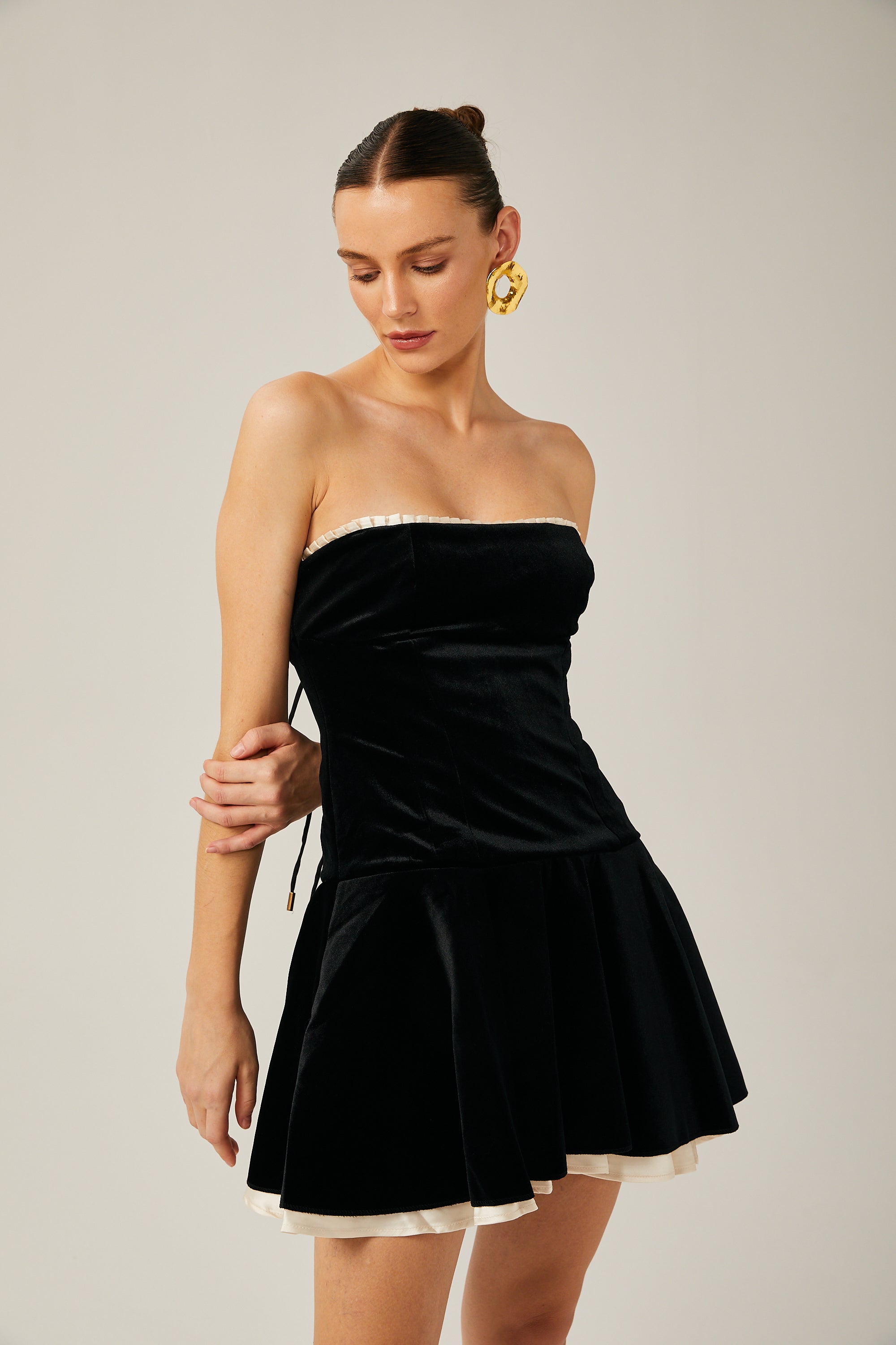 Zoé velvet strapless layered mini dress