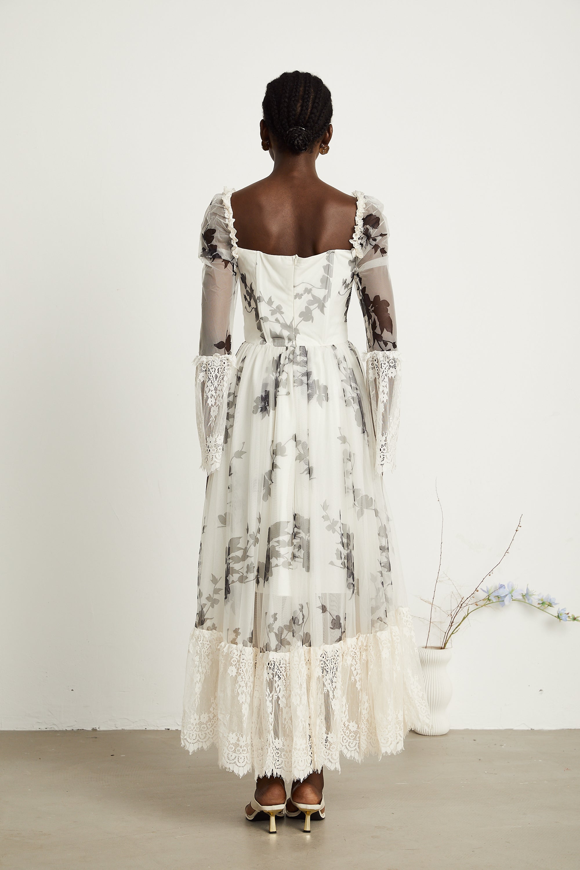 Théa bell-sleeve floral lace-panelled maxi dress