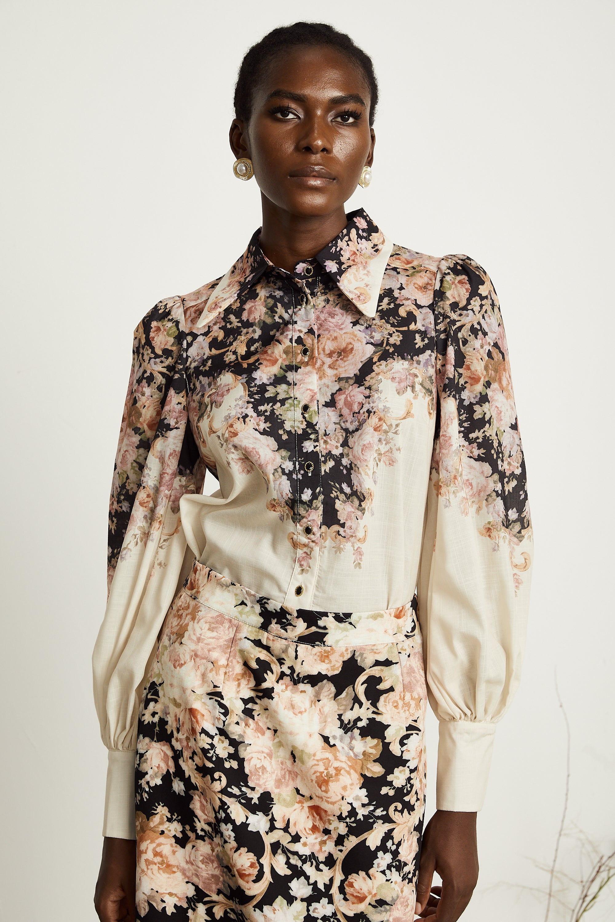 Cécile neutrals flower-motif shirt & skirt matching set