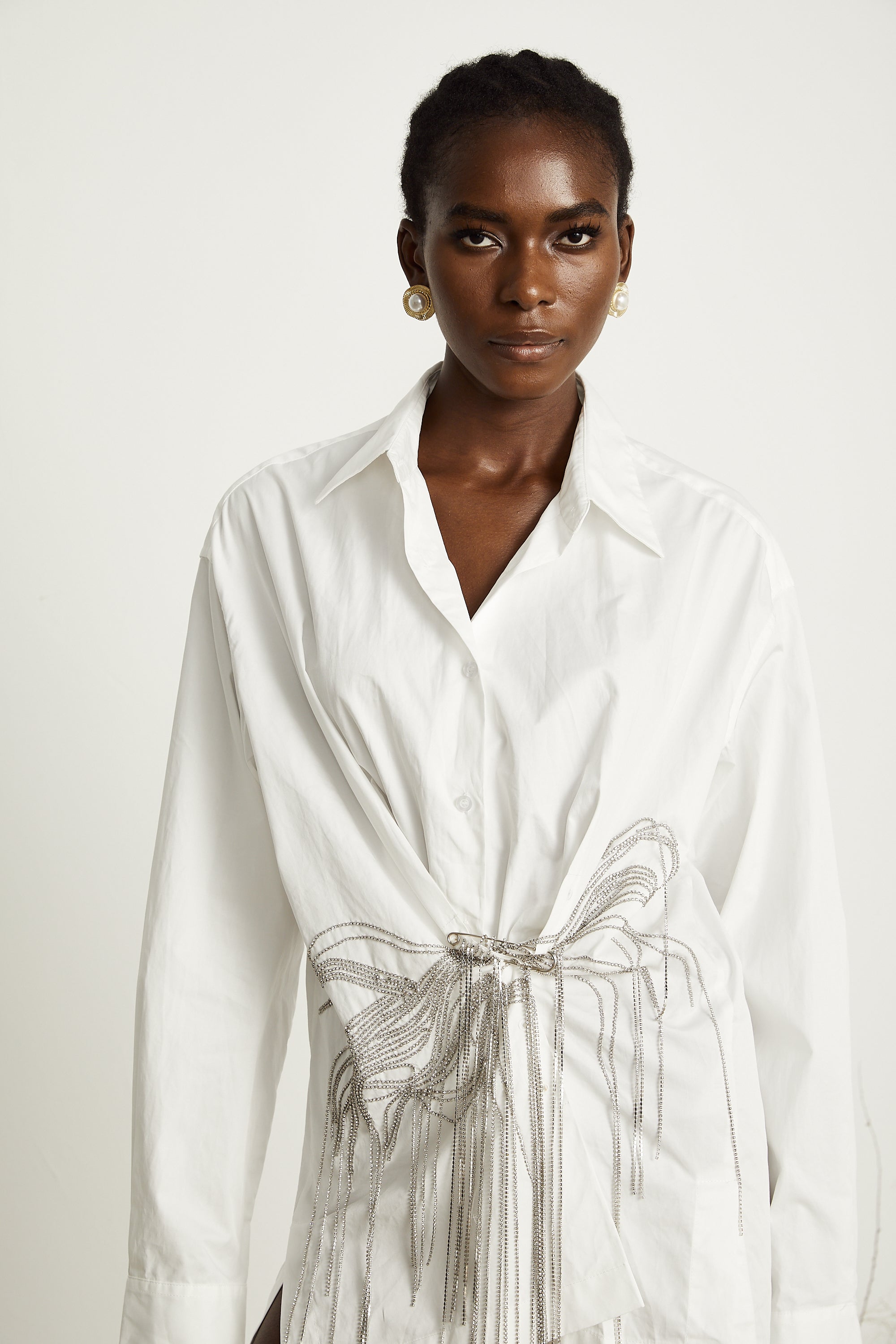 Victoire white crystal tassel-design gathered shirt dress