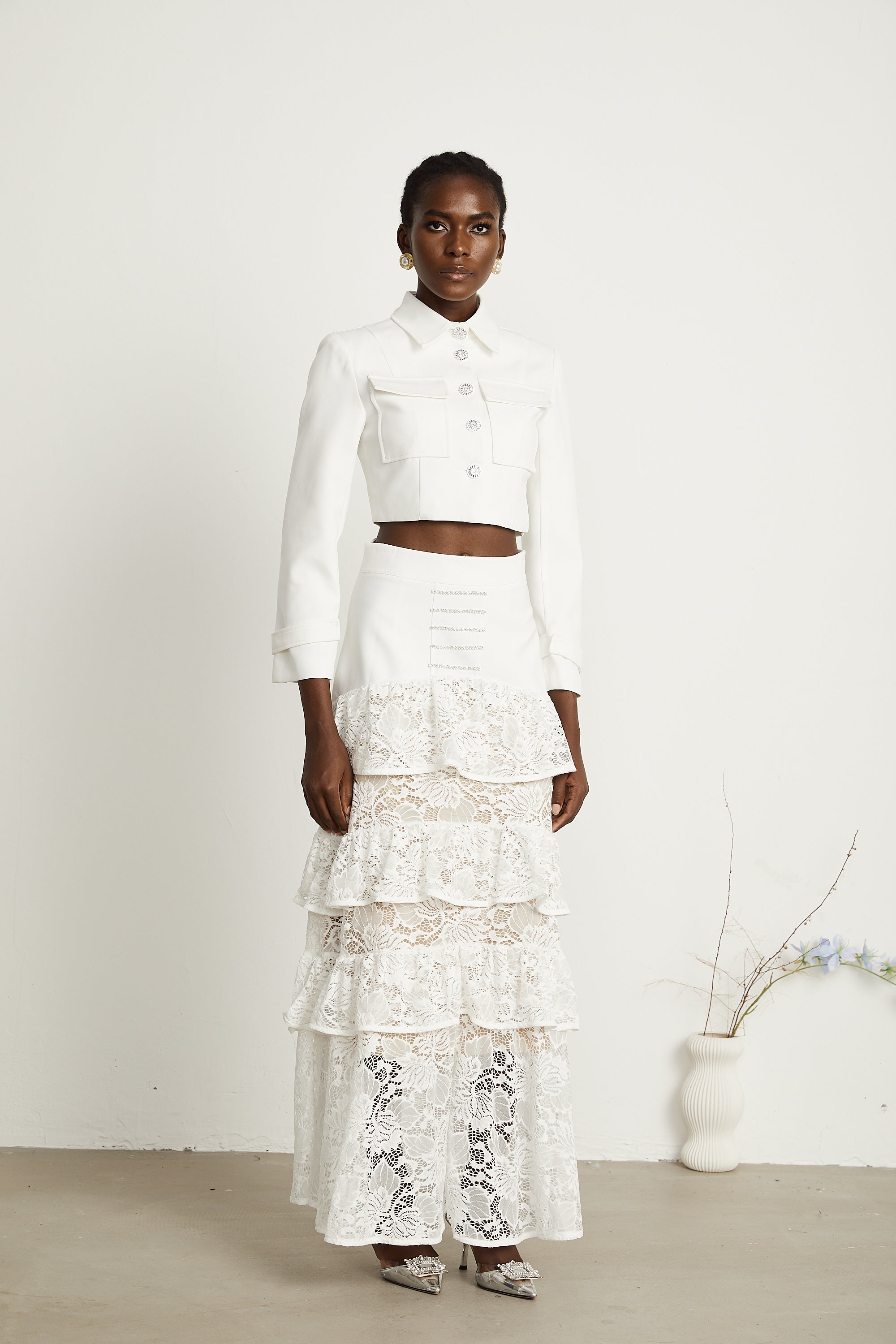 Zélie white lace-panel jacket & skirt matching set