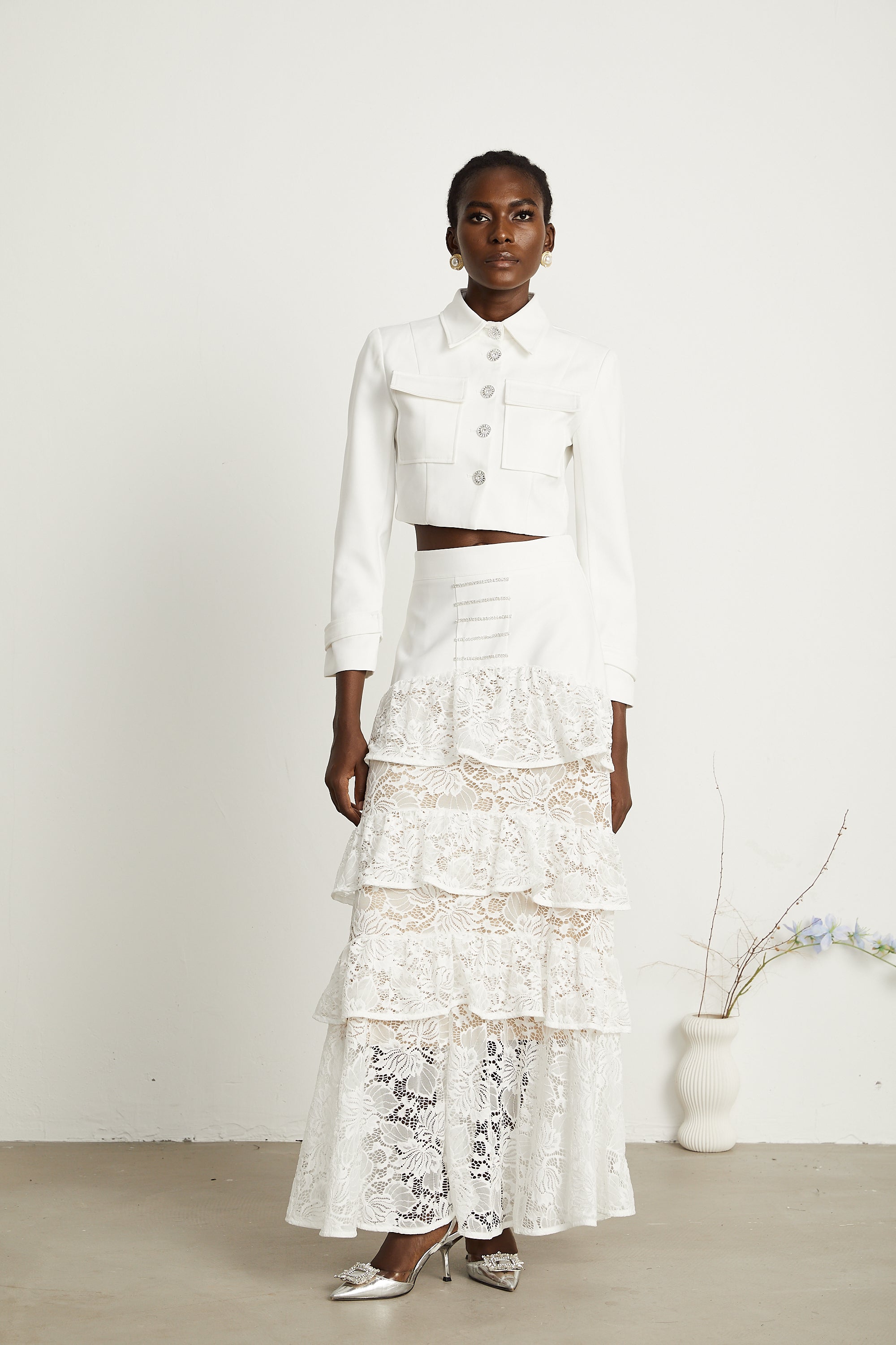 Zélie white lace-panel jacket & skirt matching set