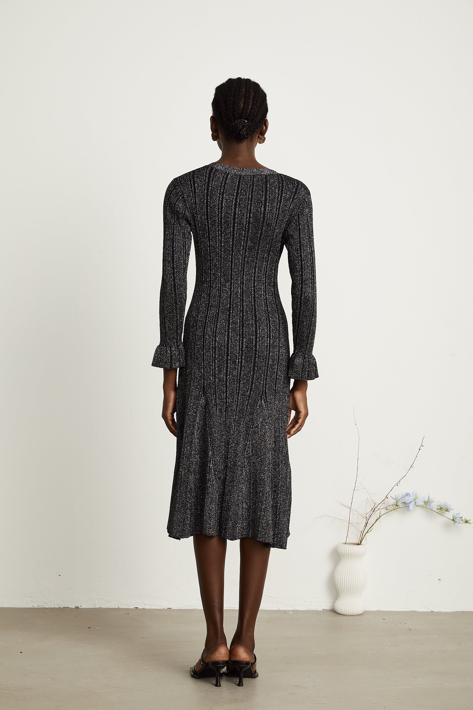 Ophélie black flounced metallic midi dress