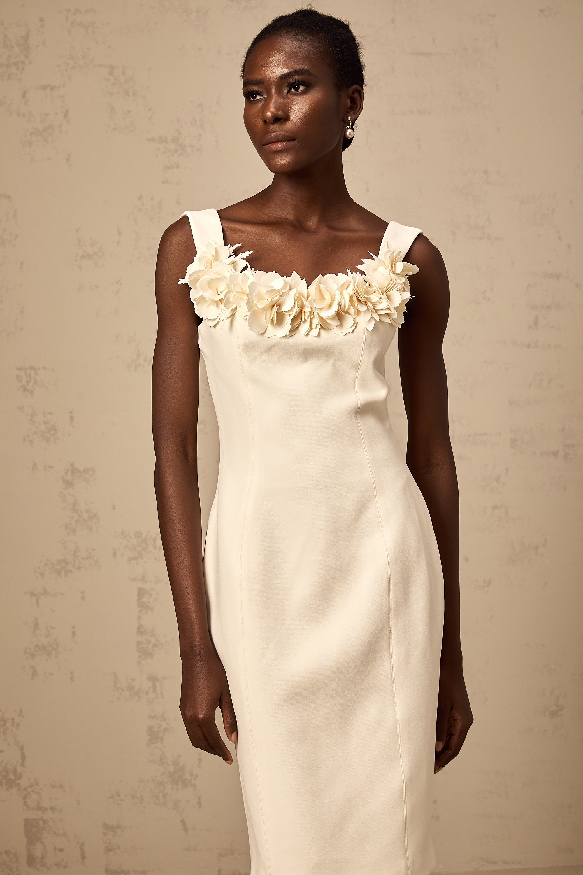 Vérane white 3d-petal sleeveless midi dress