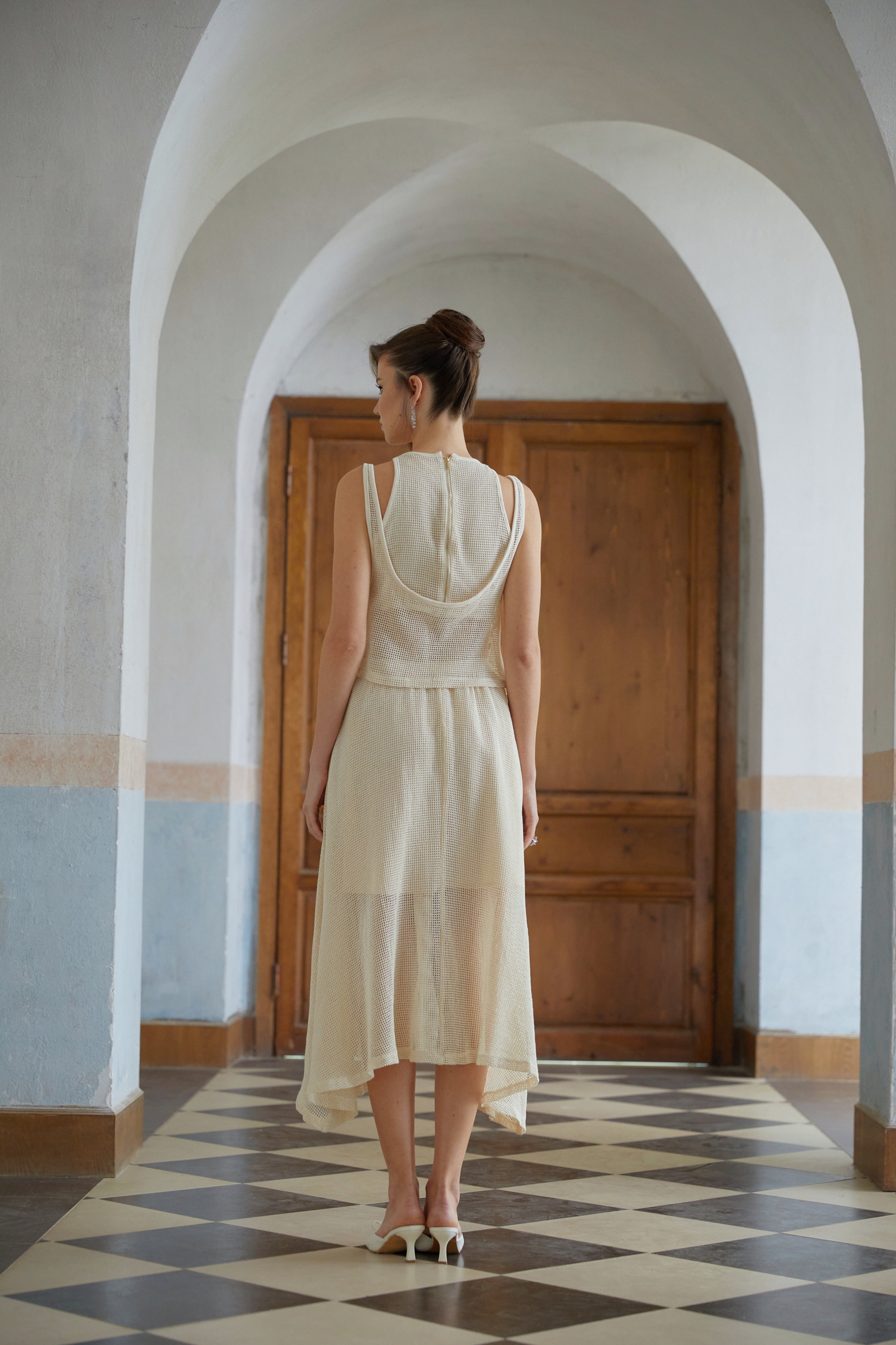 طقم آوفي المكون من ثلاث قطع، بتصميم زهور كروشيه محايد الألوان