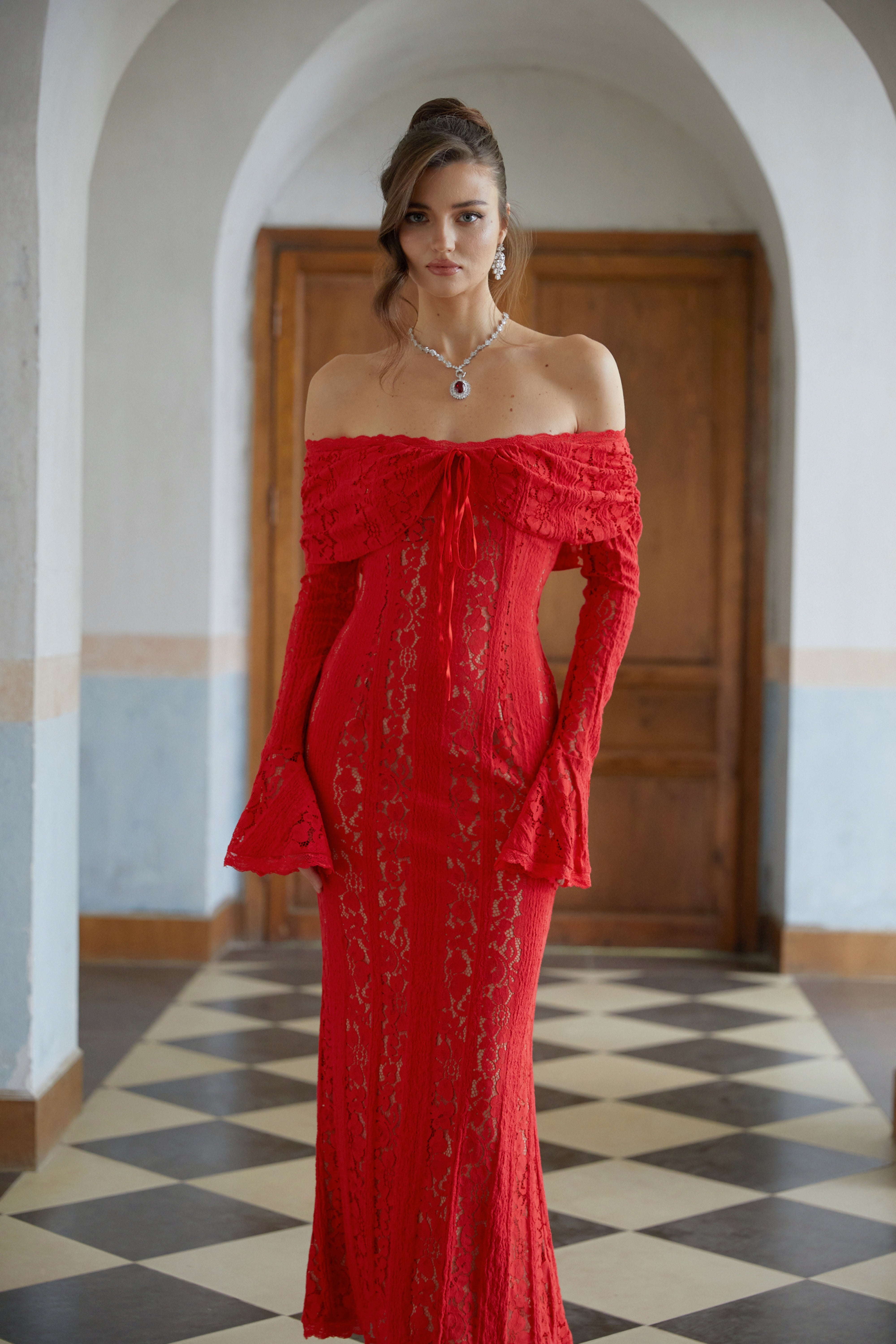 Émeline Red Floral Lace Flared-cuff Midi Dress