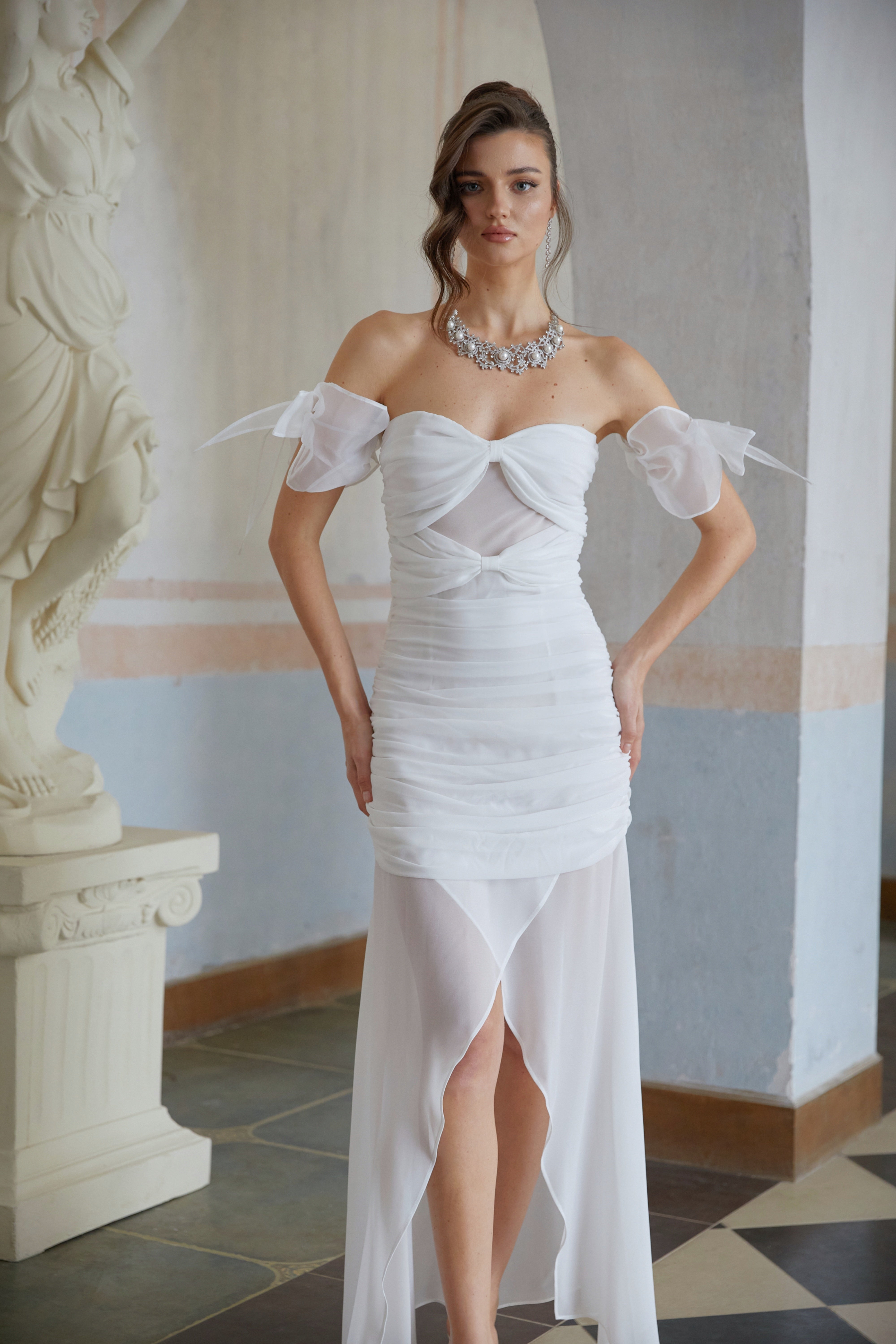 Brândușa White Bowknot Ruched Chiffon Midi Dress