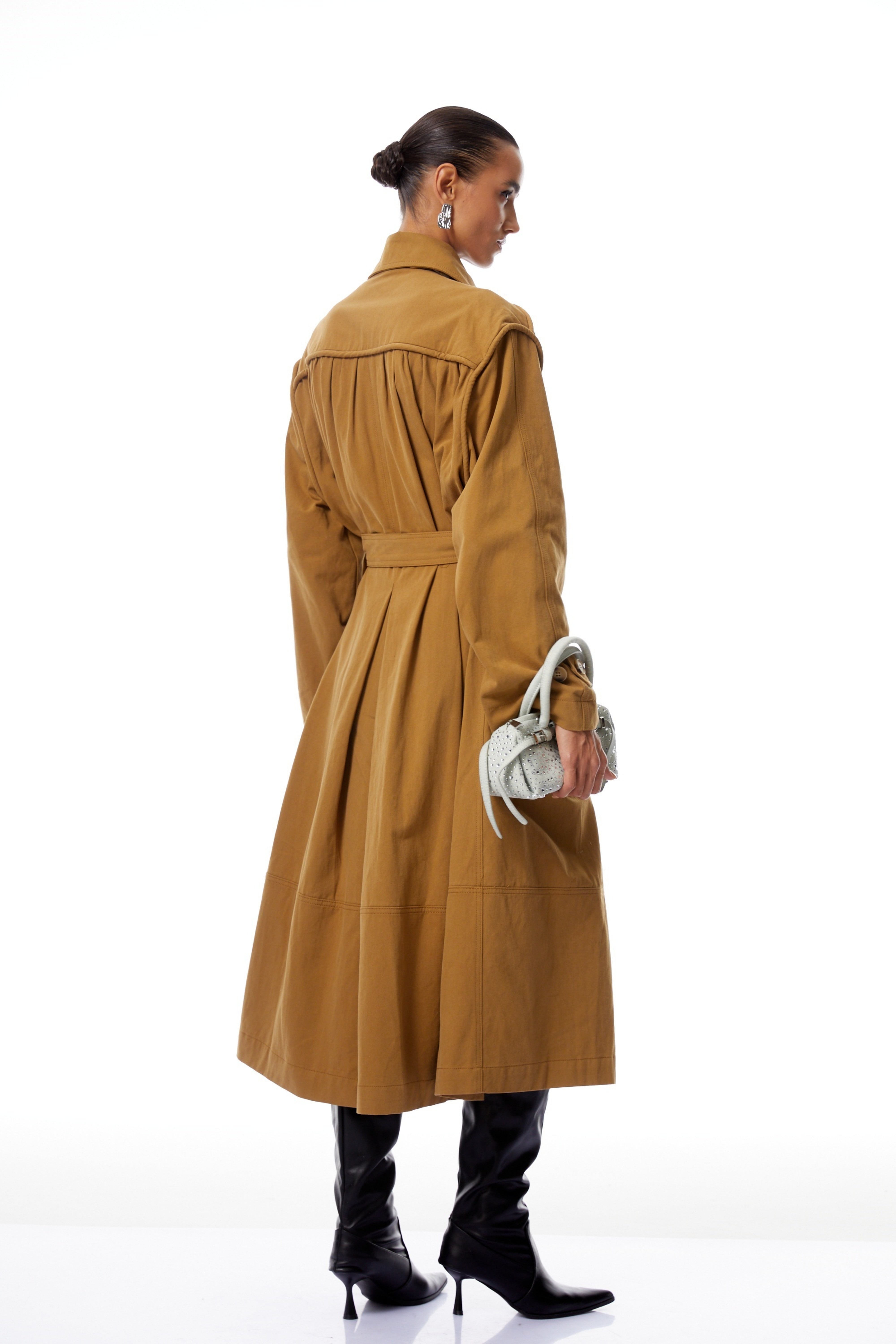 Daniela Ginger langer Trenchcoat mit Gürtel
