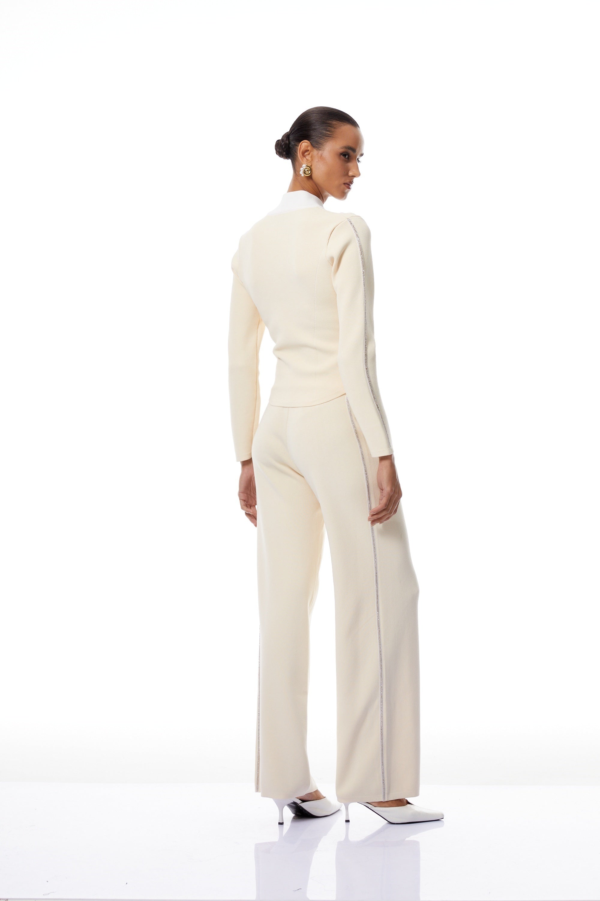 طقم كينيدي المنسوج المترابط بالخيوط المعدنية المحايدة