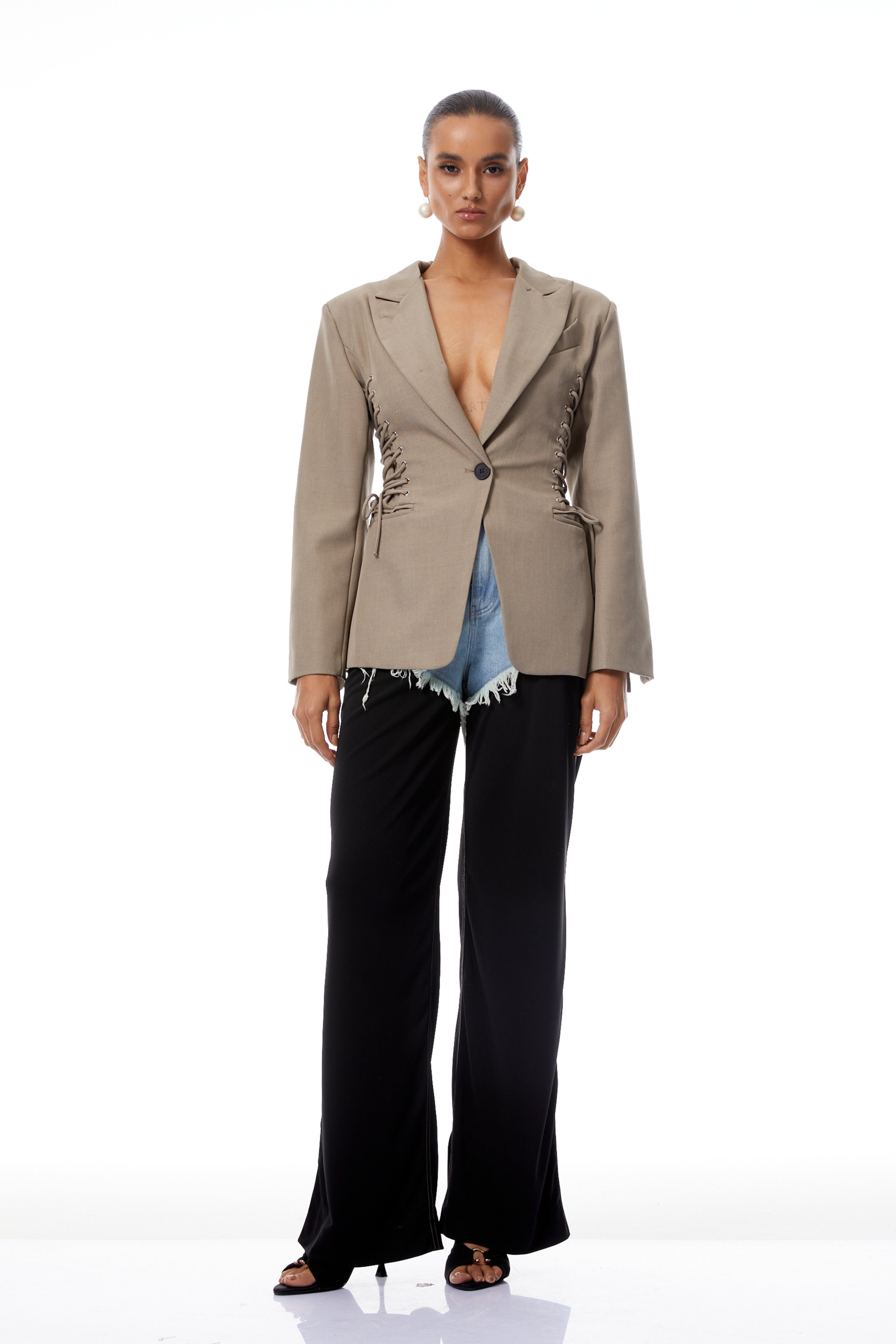 سترة إيليان جراي برباط وصدرية واحدة