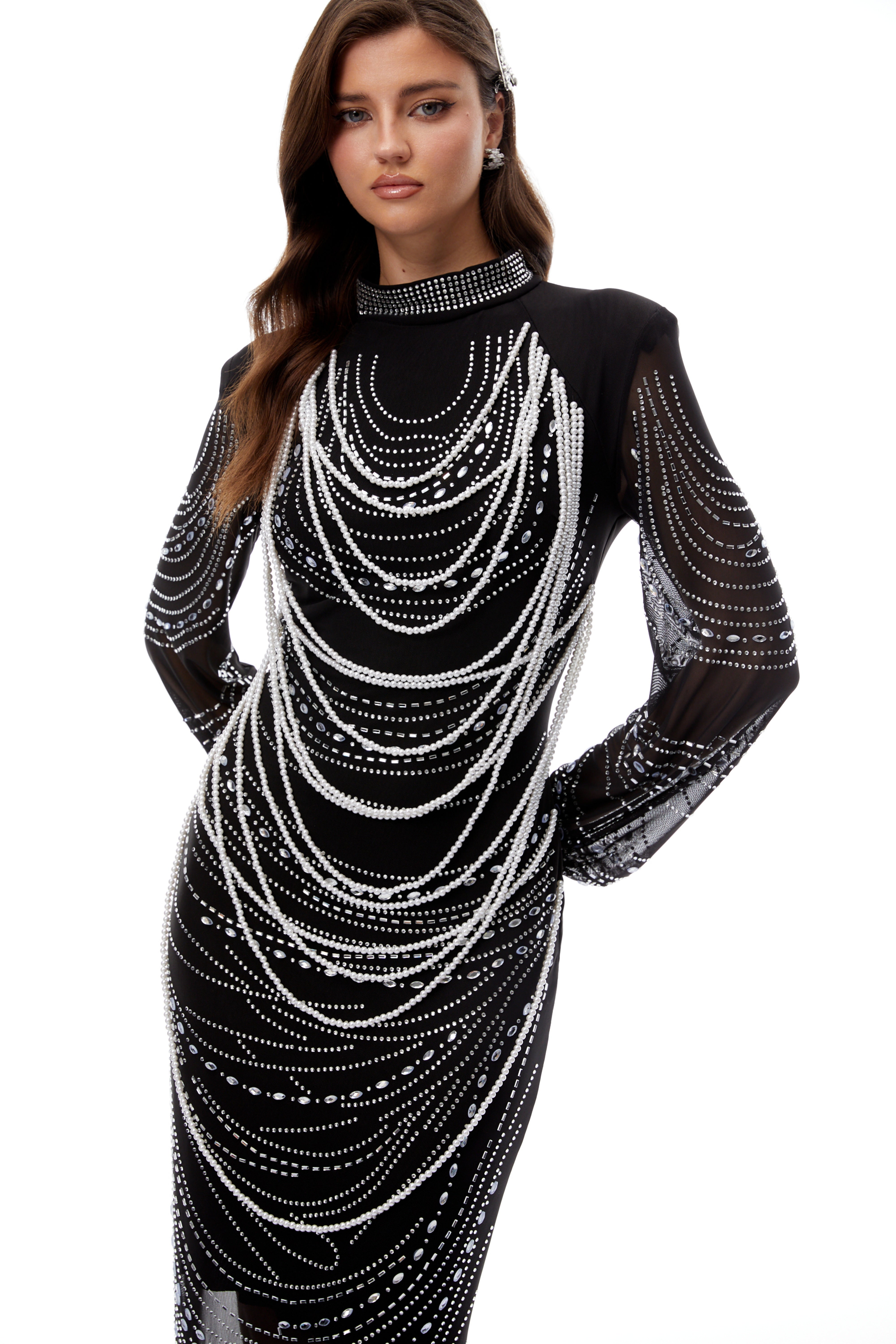 Ingrid Schwarzes, verziertes Maxikleid aus Fransen-Mesh