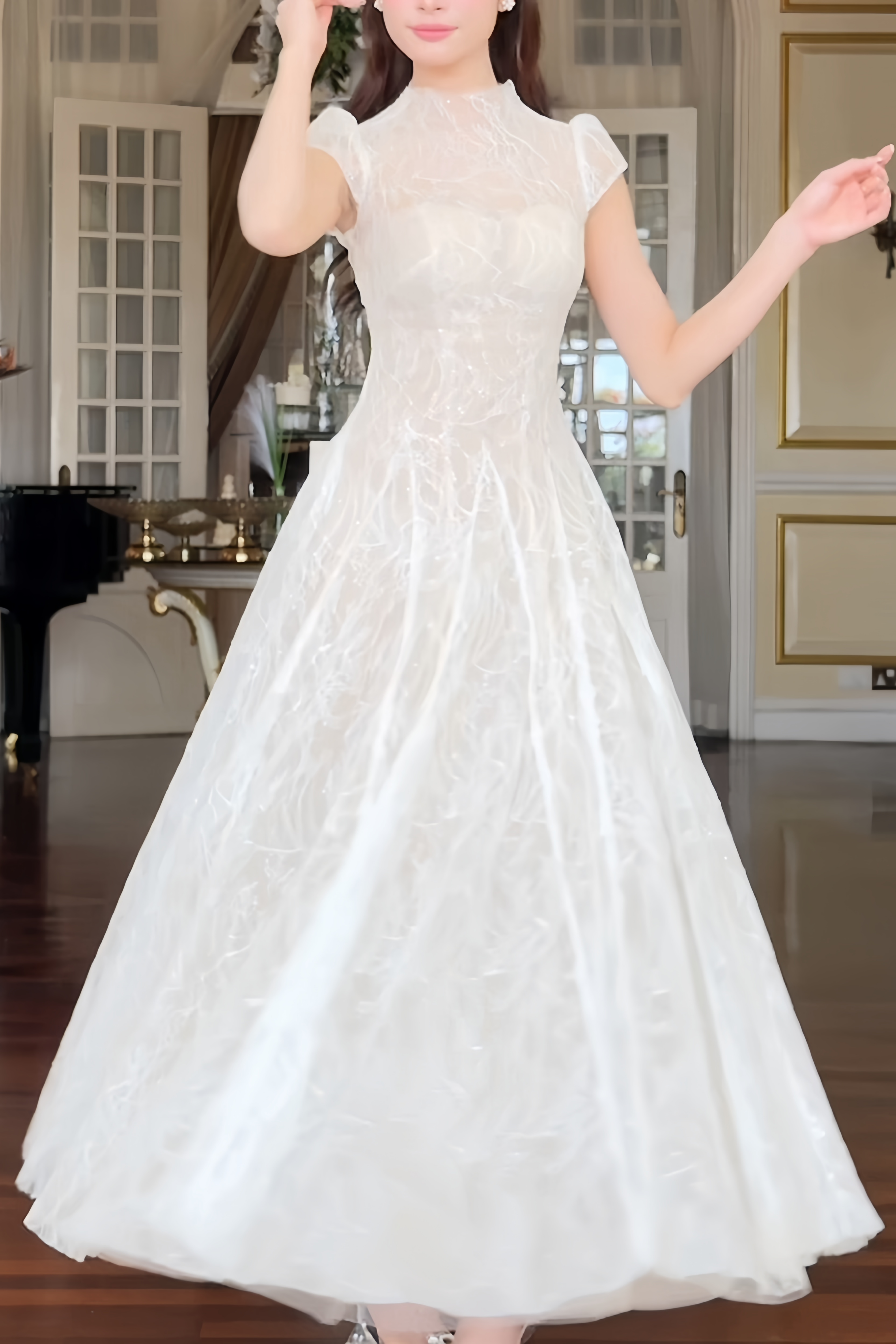 Celina Maxikleid aus Spitzenkorsett