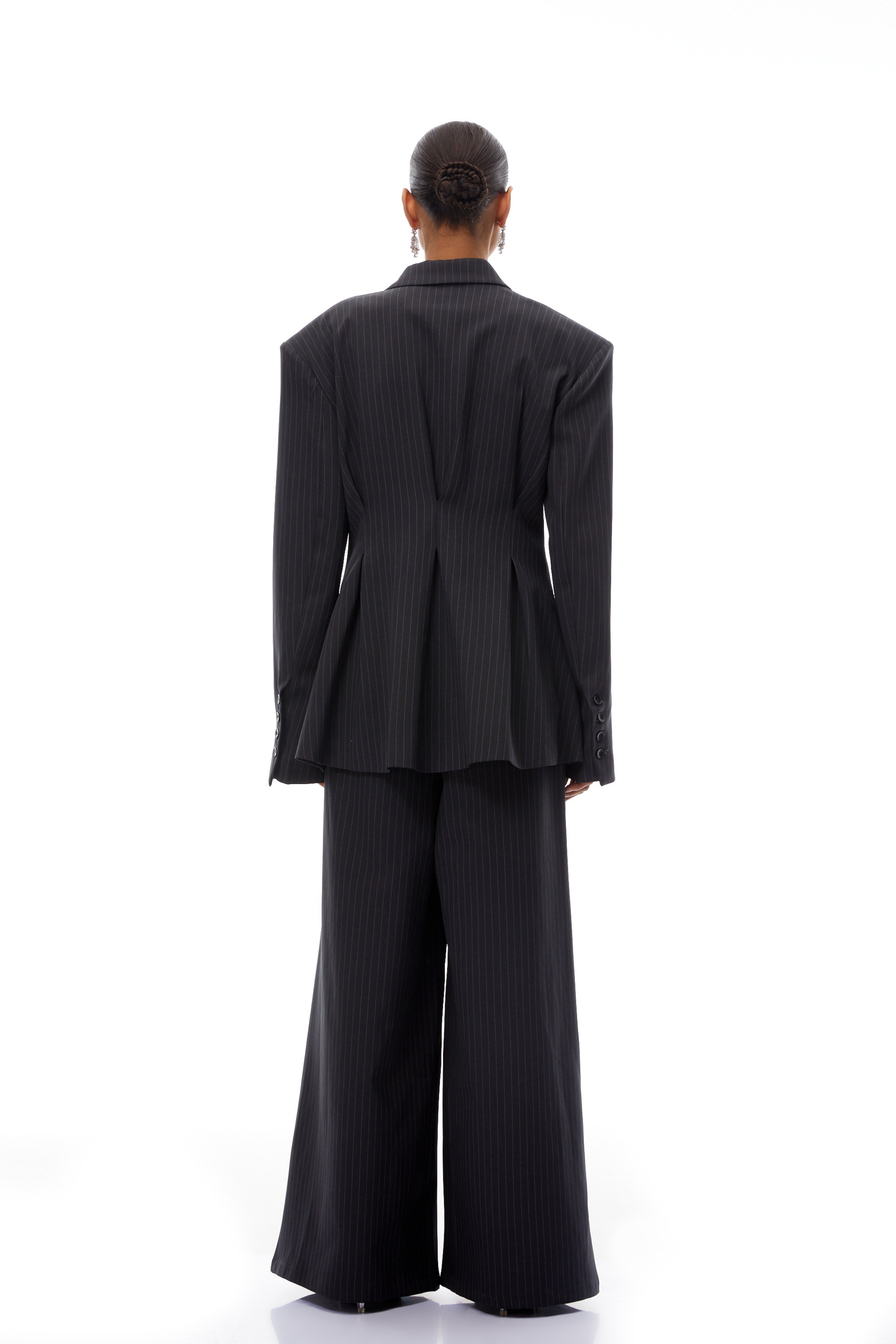 Giovanna Grey Nadelstreifen-Blazer &amp; Hosen-Set