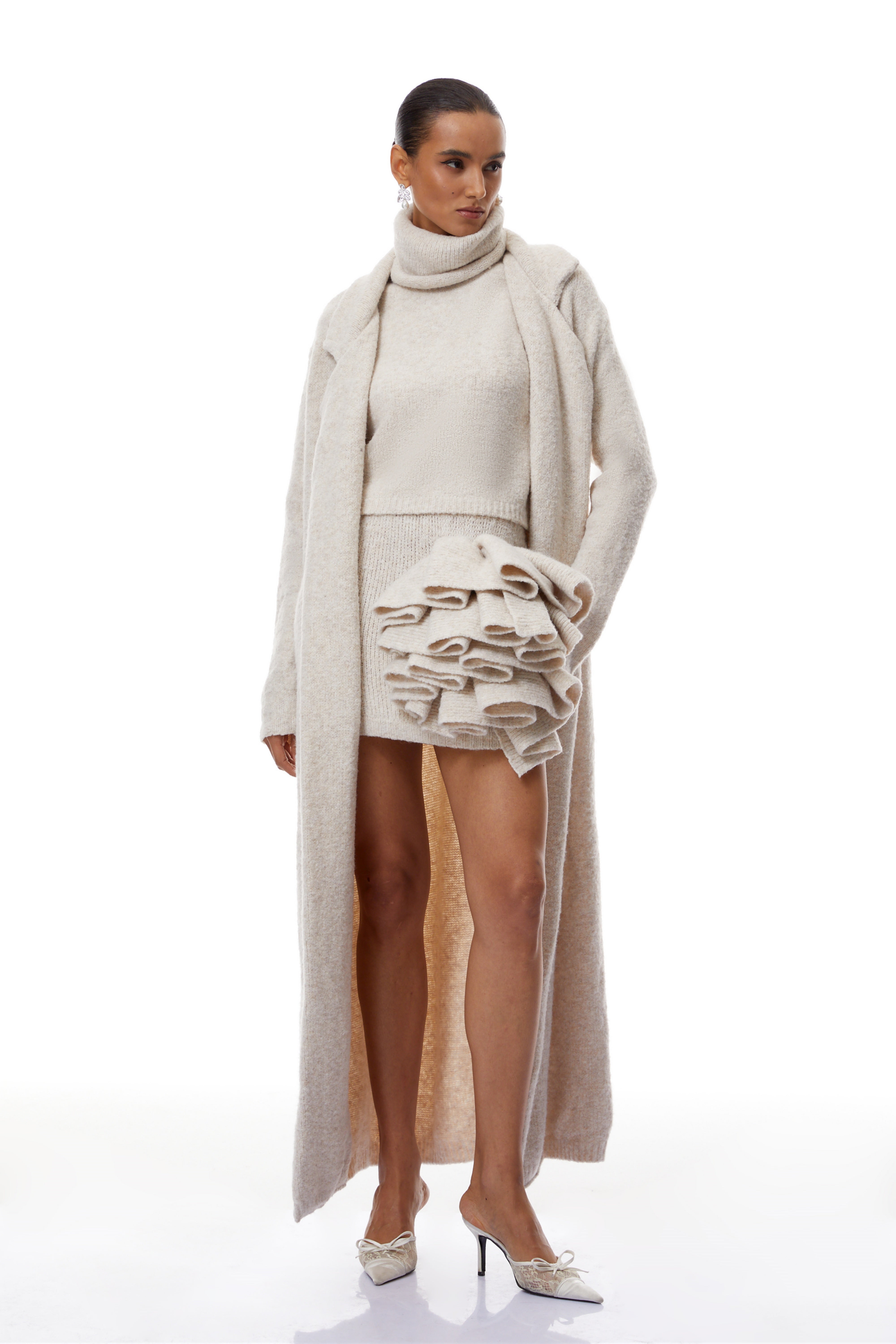 طقم ثلاث قطع من قماش روسيو كاكي المحبوك المضلع