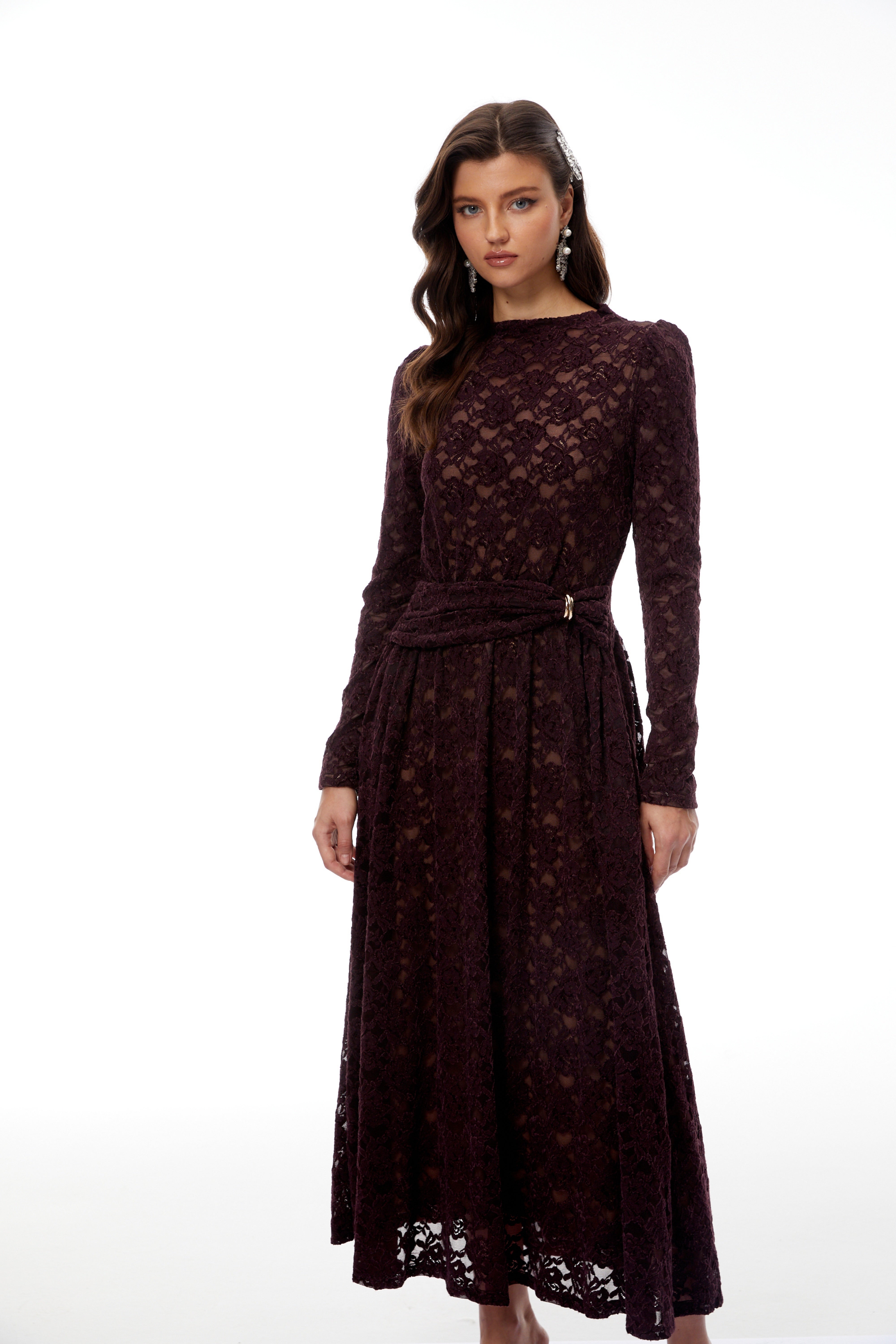 Ricardo Midikleid aus burgunderfarbener Chenille-Spitze