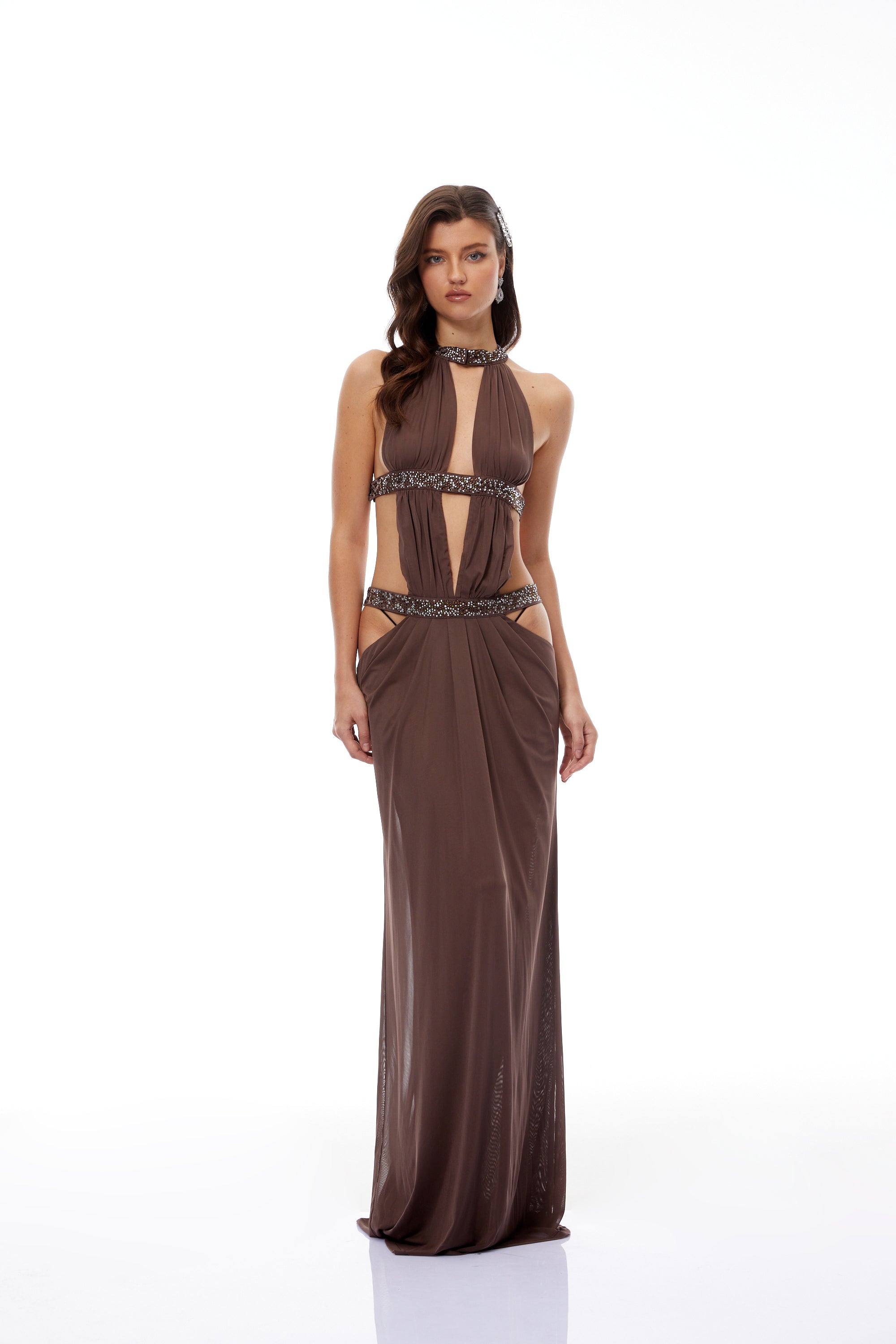 Maëlle Brown Maxikleid mit Cut-out und Raffungen