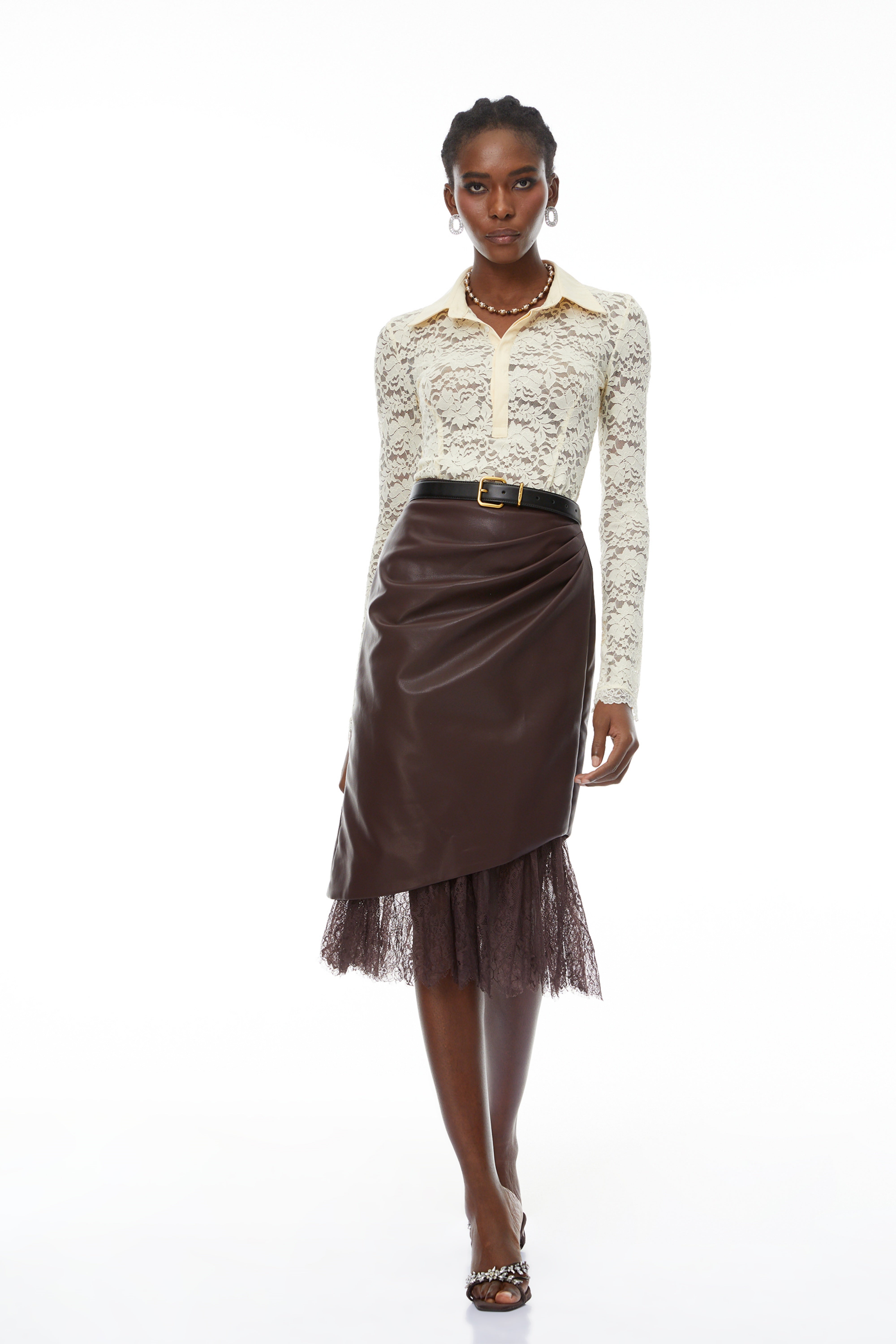 Greer Khaki Minirock aus Leder mit Blumenstickerei