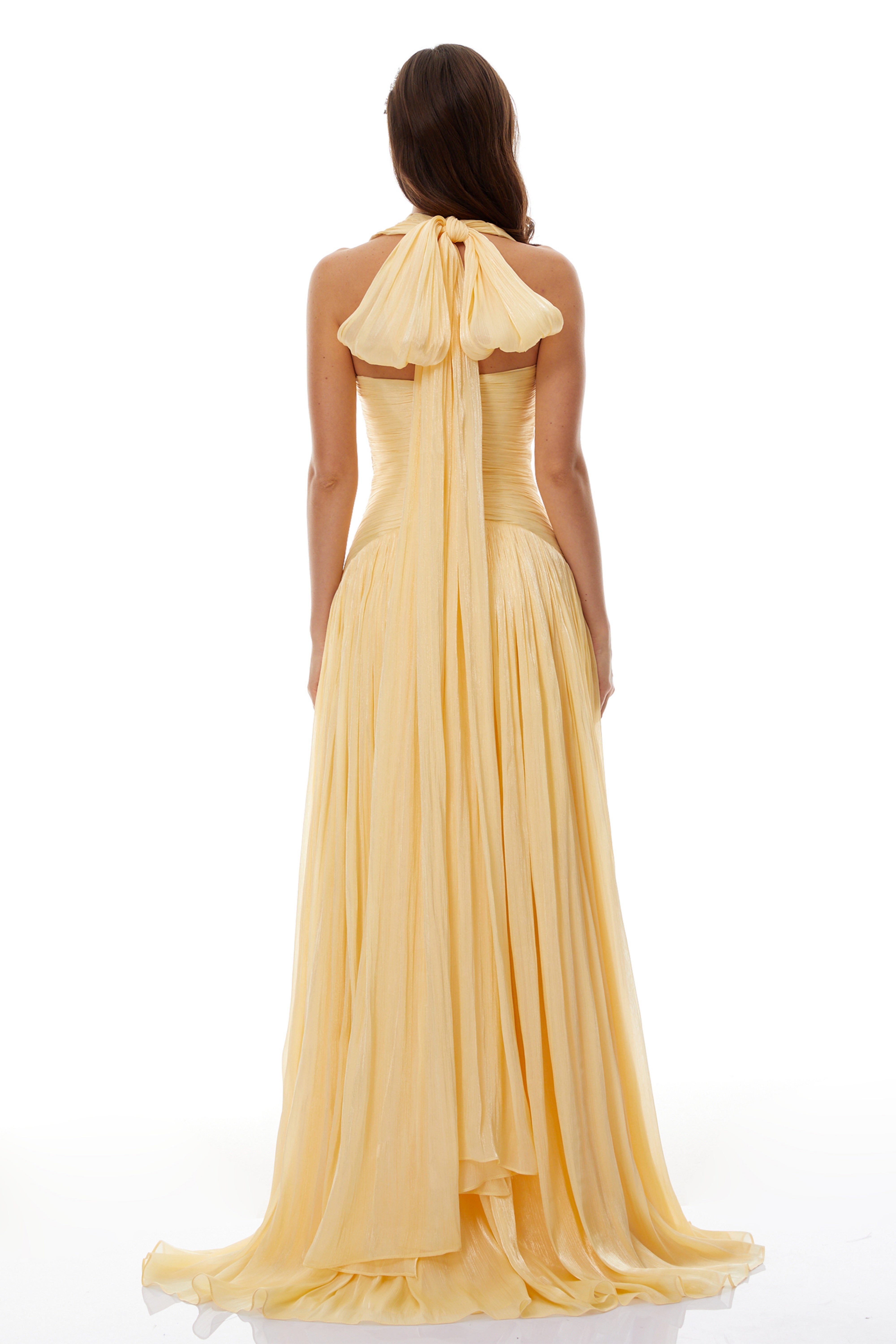 فستان ماكسي مكسّر باللون الأخضر النعناعي من يوراني