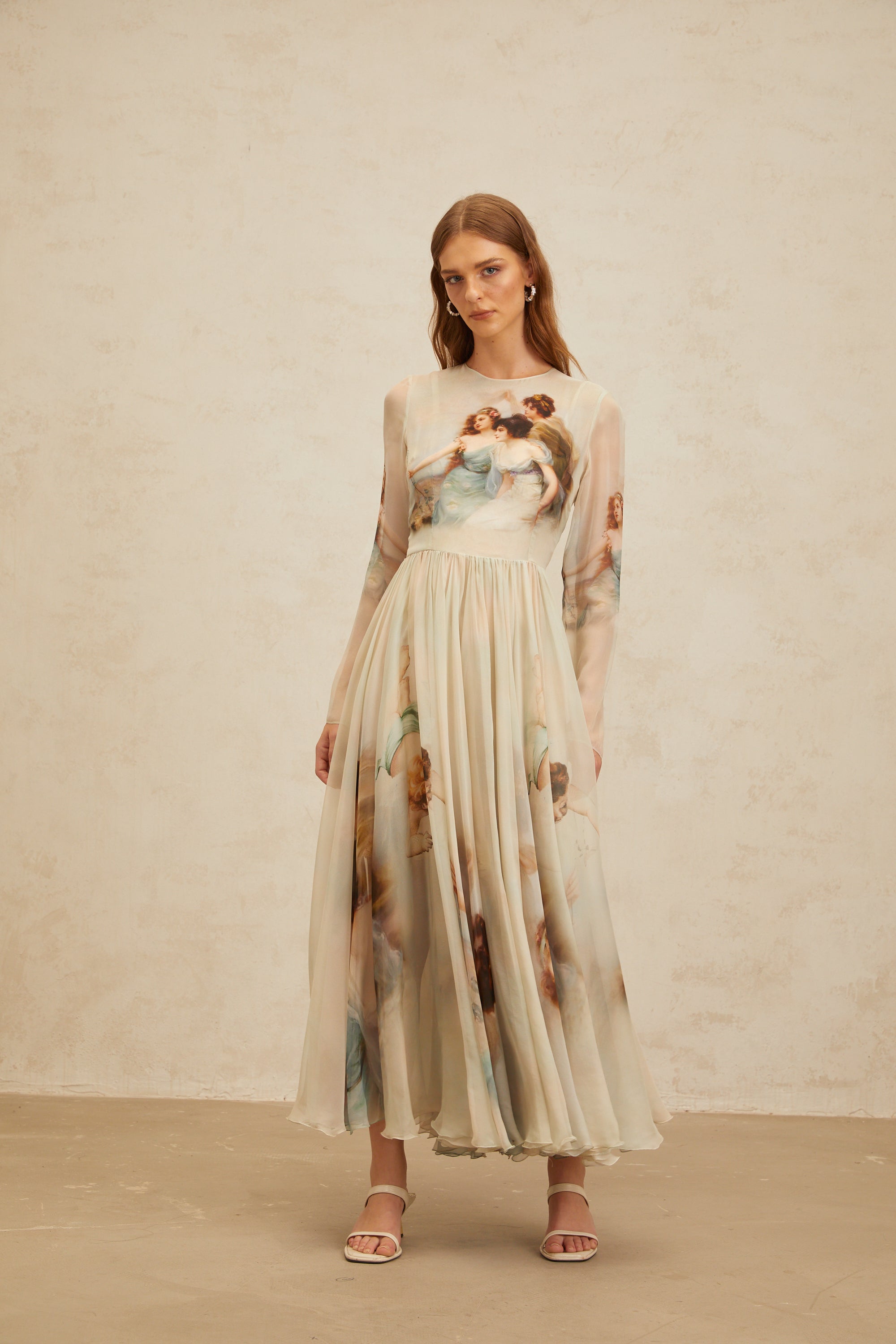 Manon Grünes Maxikleid aus Seide mit grafischem Print