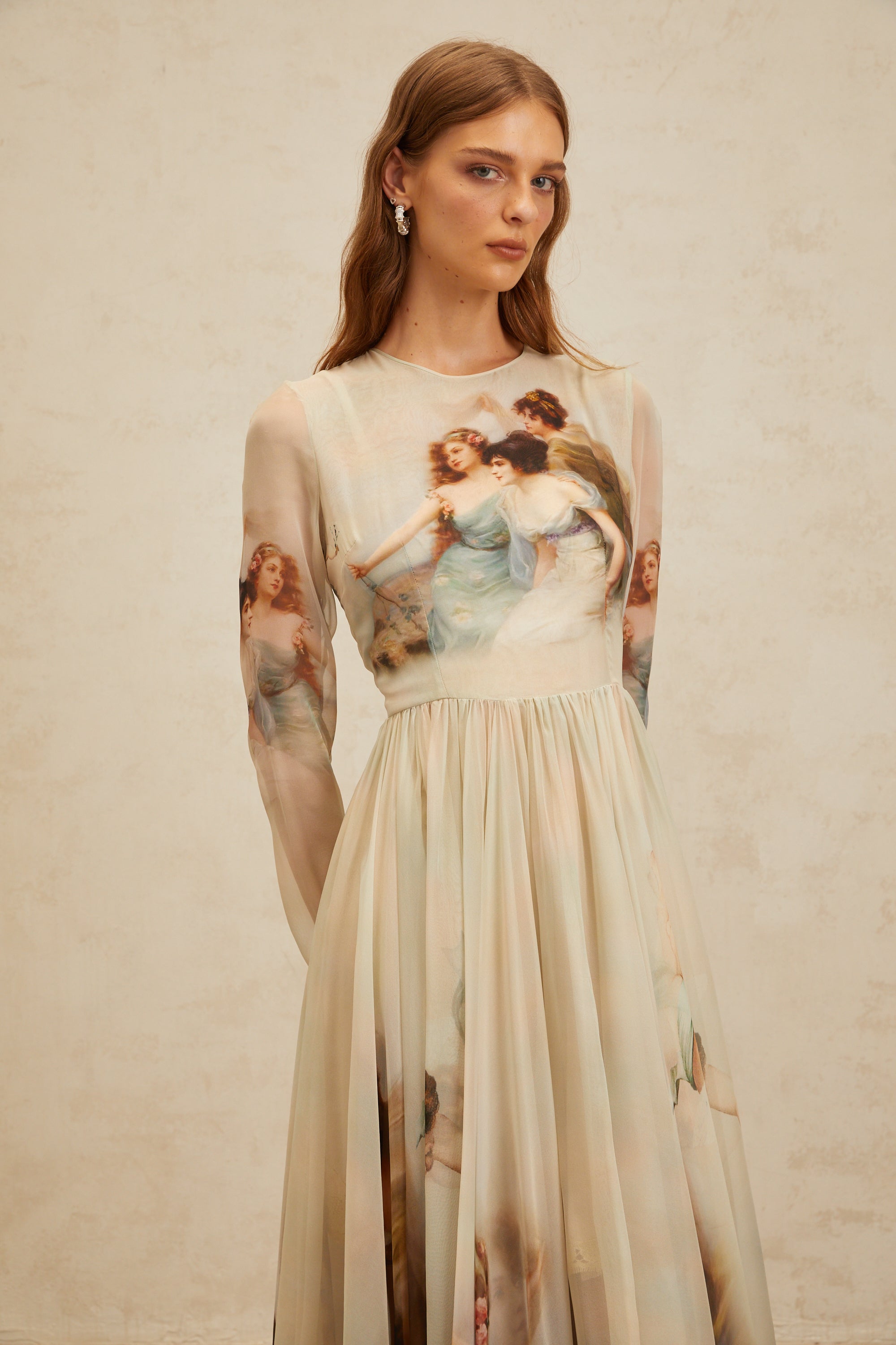 Manon Grünes Maxikleid aus Seide mit grafischem Print