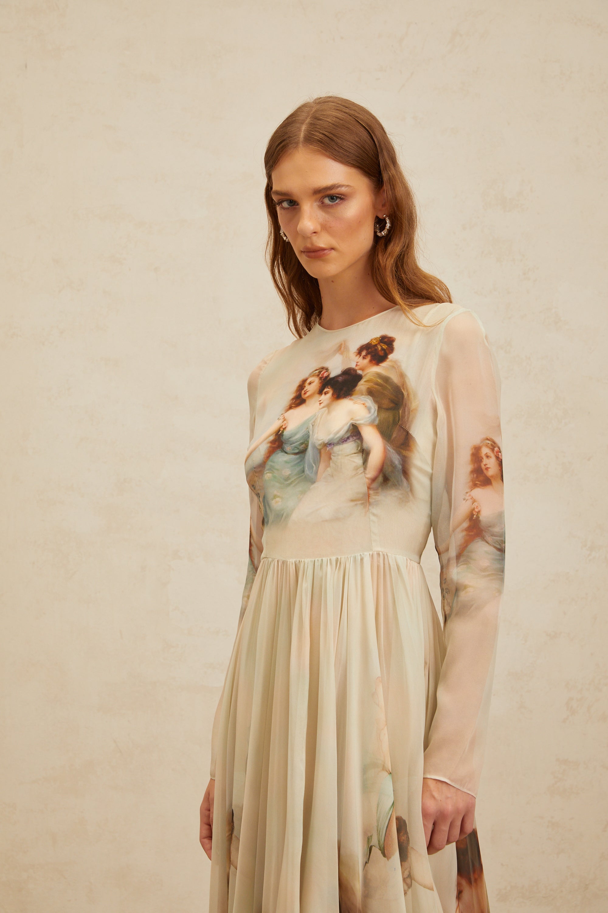 Manon Grünes Maxikleid aus Seide mit grafischem Print