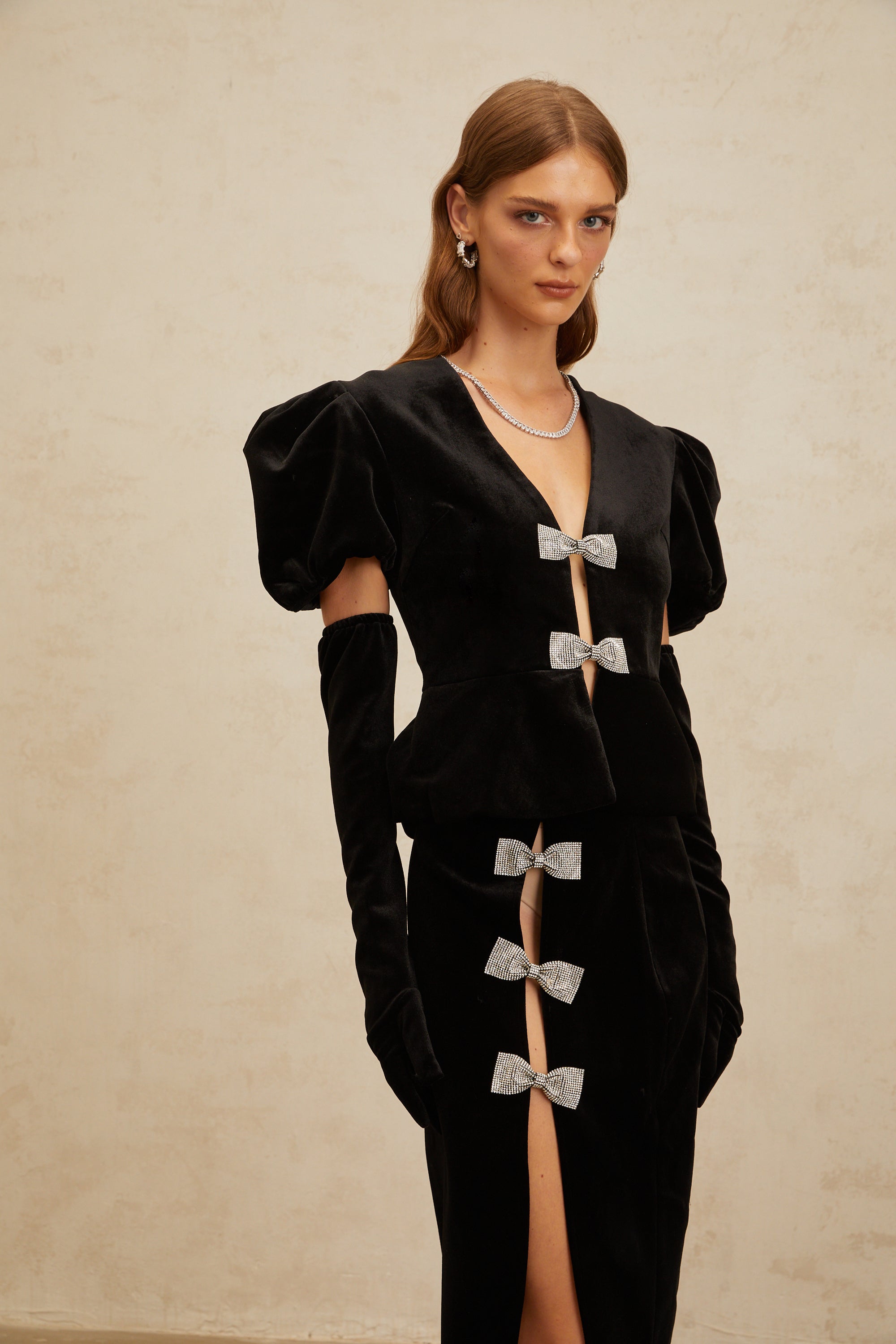 Adèle Black Bowknot Cut-Out Velvet Top & Skirt Matching Set